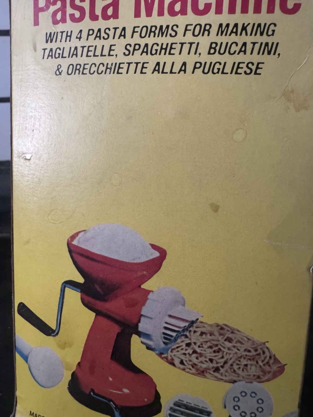 Pasta Machine W/4 Pasta Forms