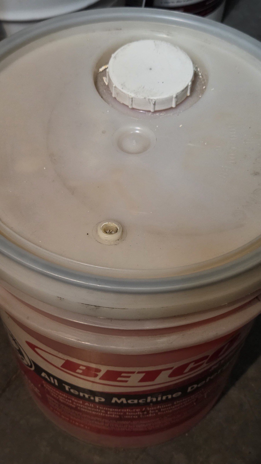 Betco All Temp Machine Detergent 5gal