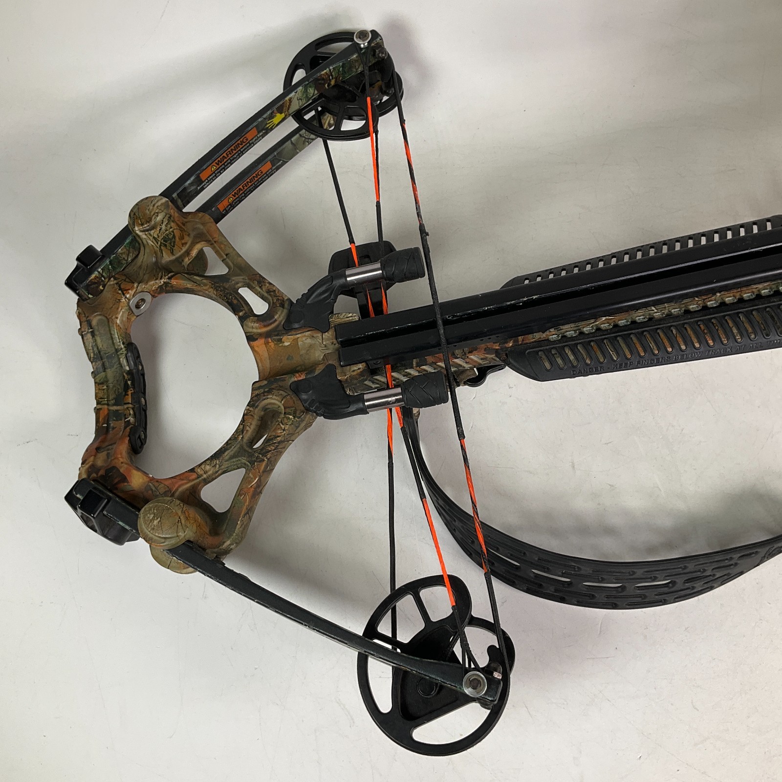 Barnett Raptor Pro STR Crossbow Camouflage with 4x32 Scope