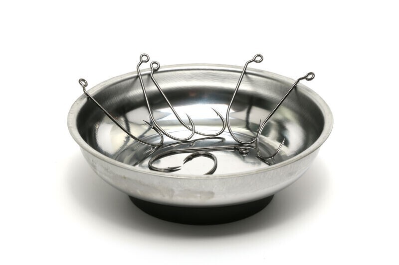 Hareline Dubbin MAGNETIC HOOK BOWL
