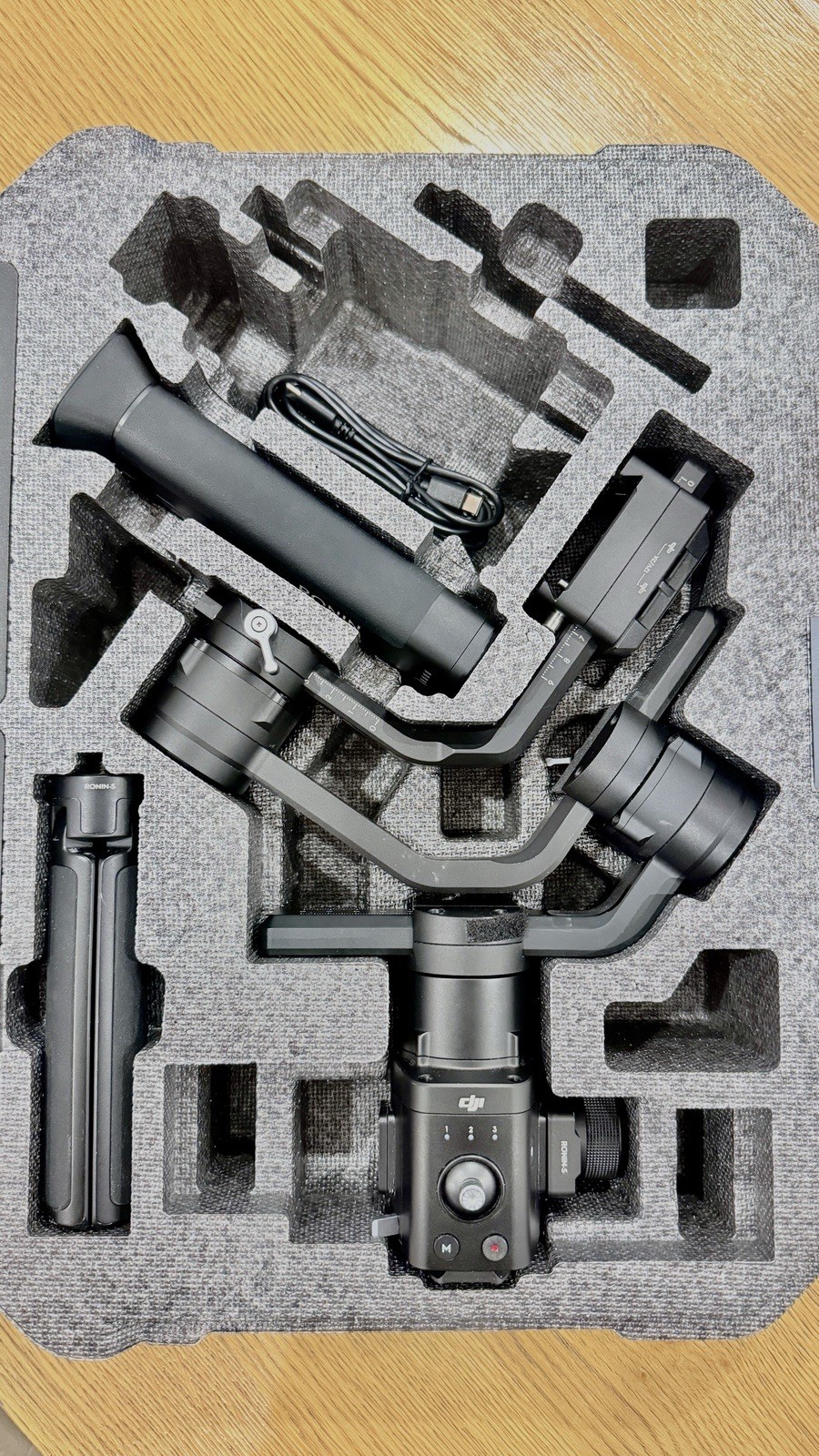 DJI Ronin-S RS1 3-Axis Camera Gimbal Stabilizer