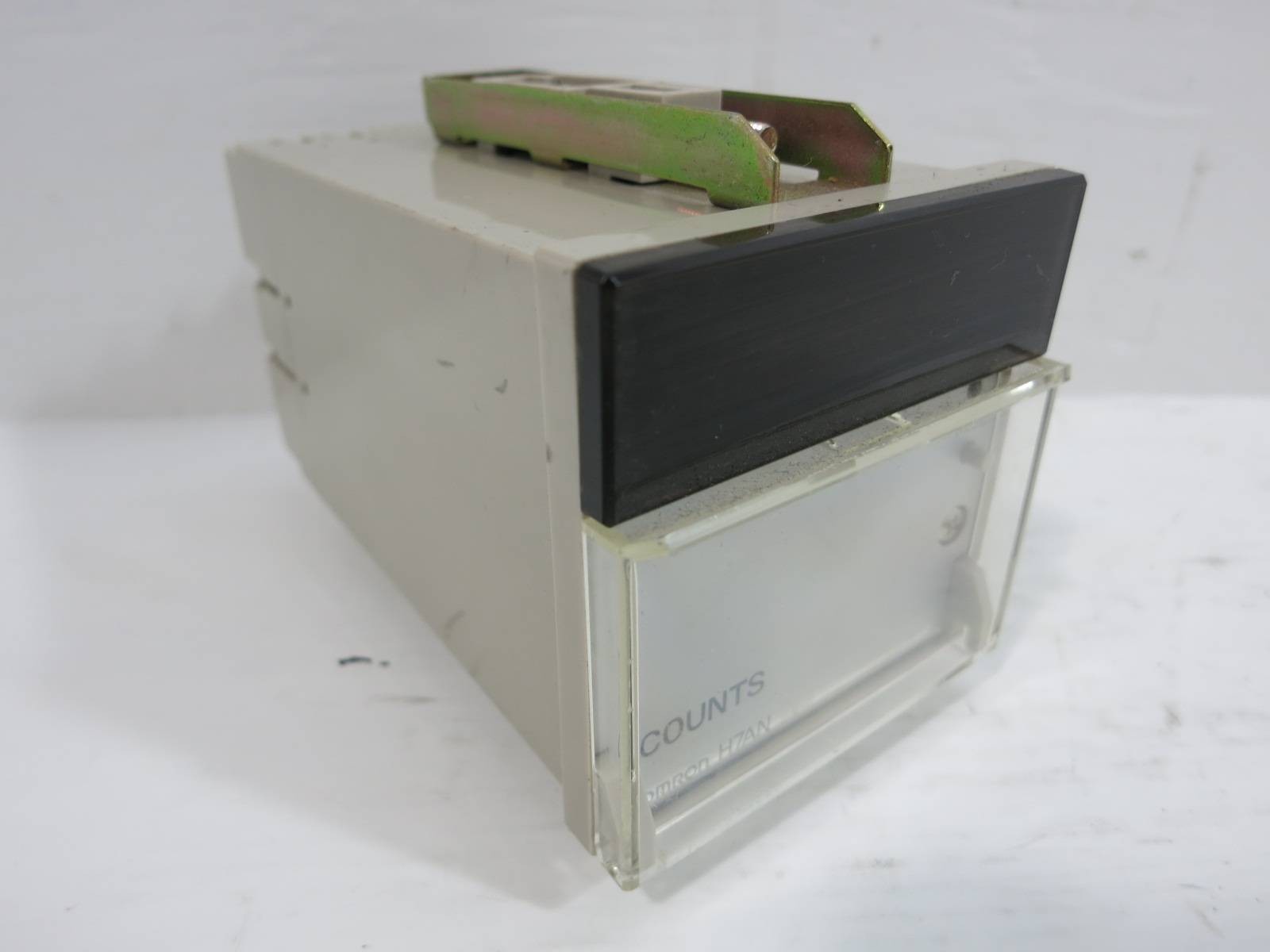 Omron H7AN-RT8M Digital Countrer Module 12 to 24 VDC