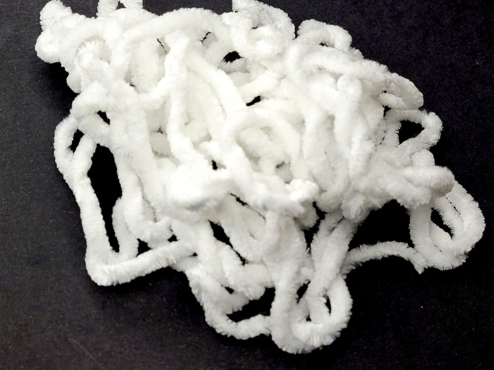 CHENILLE - SNOW WHITE - Medium - 5 Yard Pack - Fly & Jig Tying Material - NEW!
