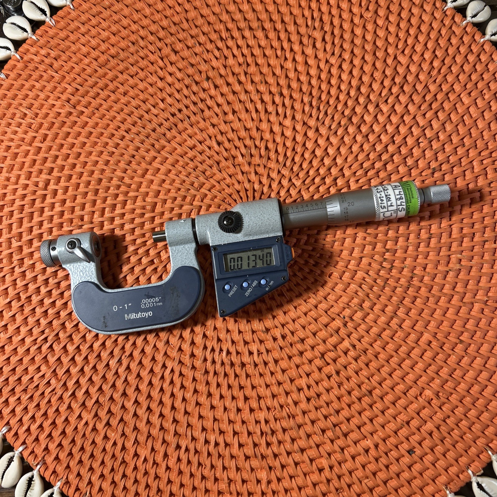 Mitutoyo 326-711-30 Digimatic Digital Spline Micrometer /w SPC Output 3mm (P25)