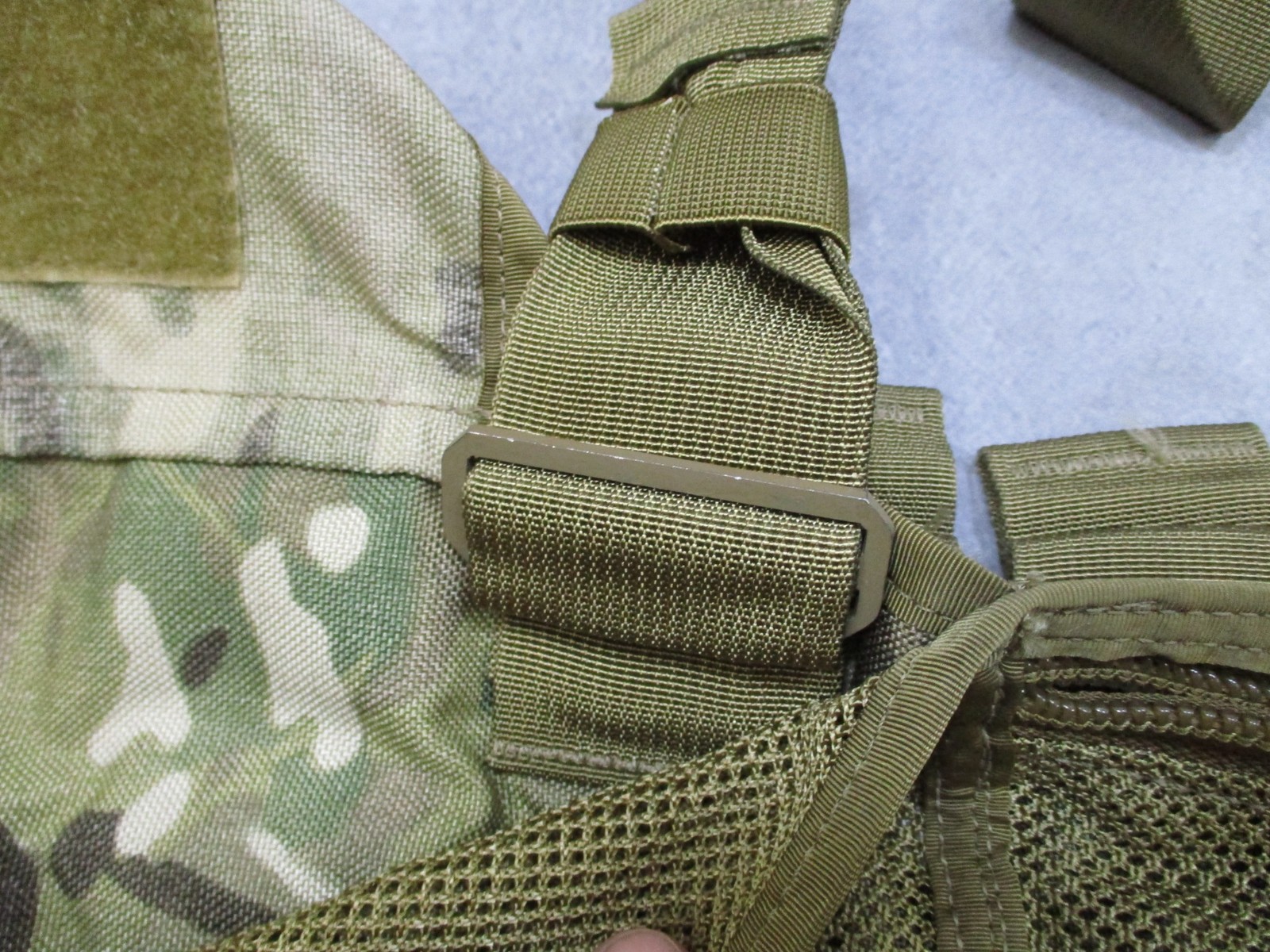 MULTICAM USGI TACTICAL ASSAULT PANEL TAP CHEST RIG MOLLE VEST SHOULDER HARNESS