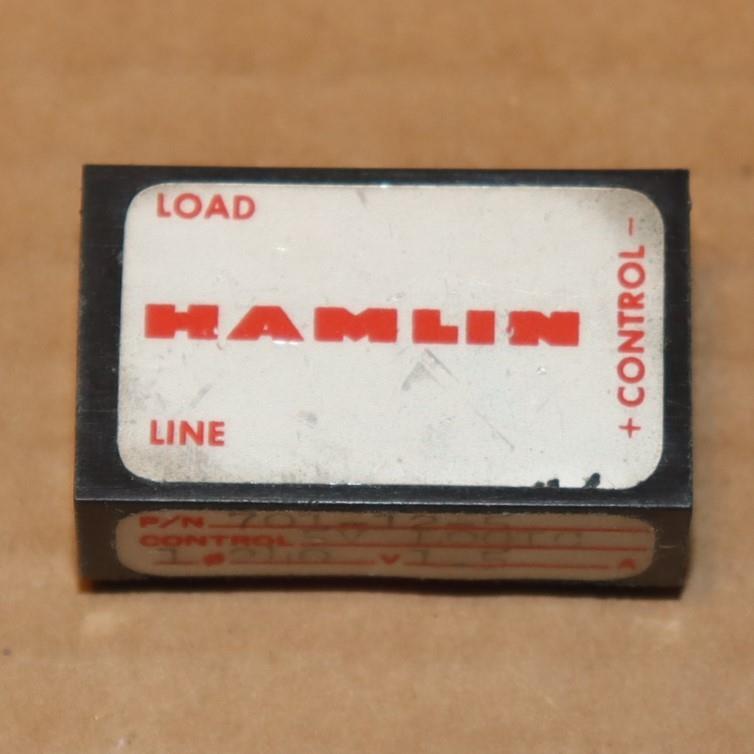 One Hamlin 701-12-5 Solid State Relay 5V Logic 1PH 240V 1.5A