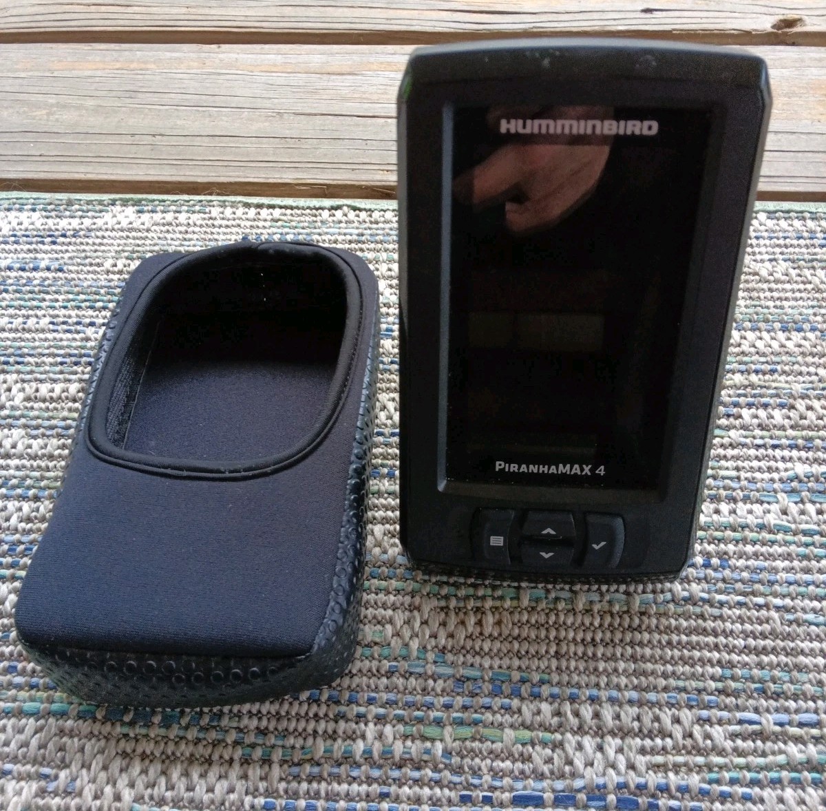 Humminbird PiranhaMAX 4 Fish Finder Head Unit Only With The Cover Tested WORKS