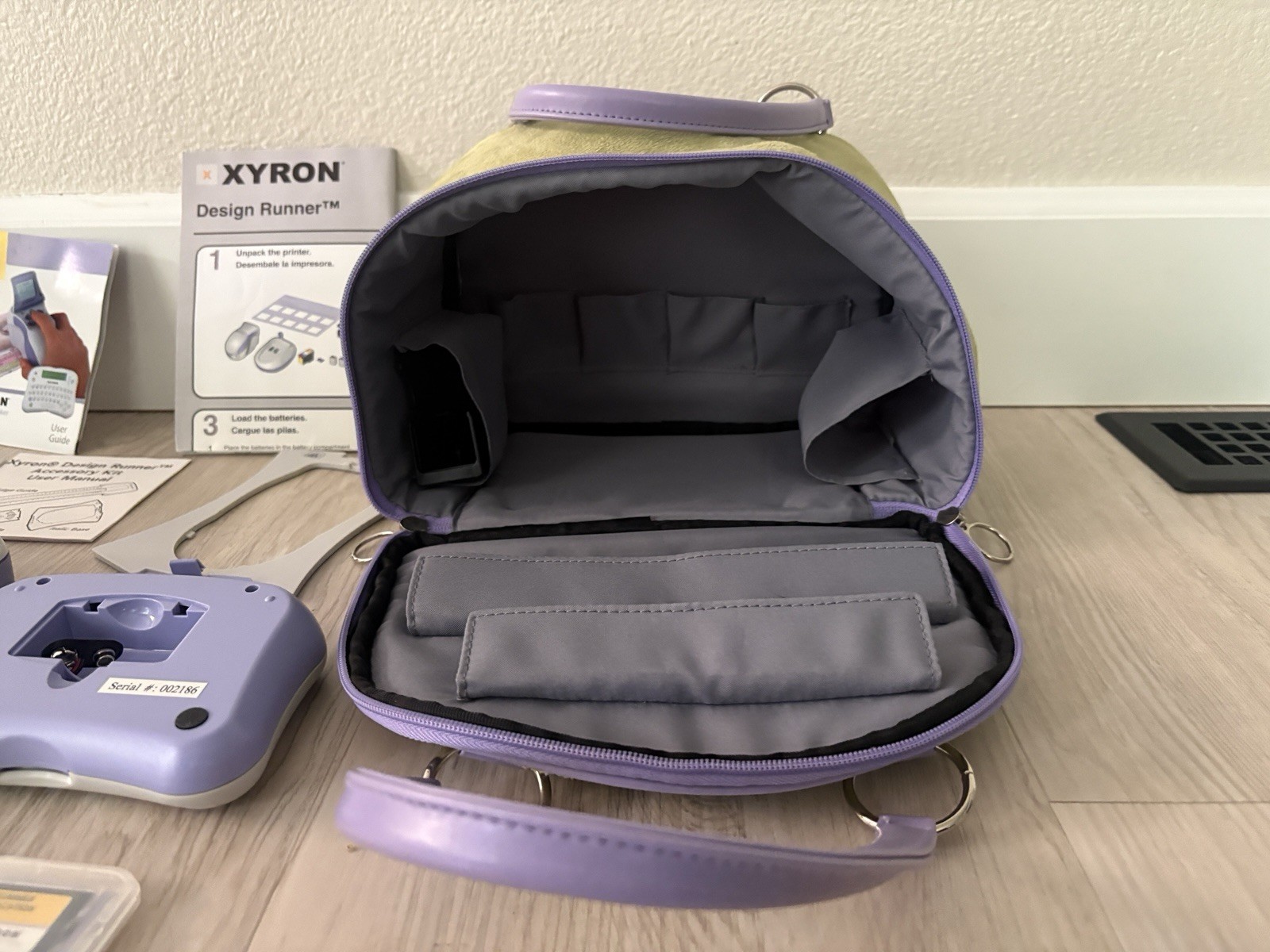 Xyron Design Runner Cordless Handheld Printer w Base & Disc Maker used