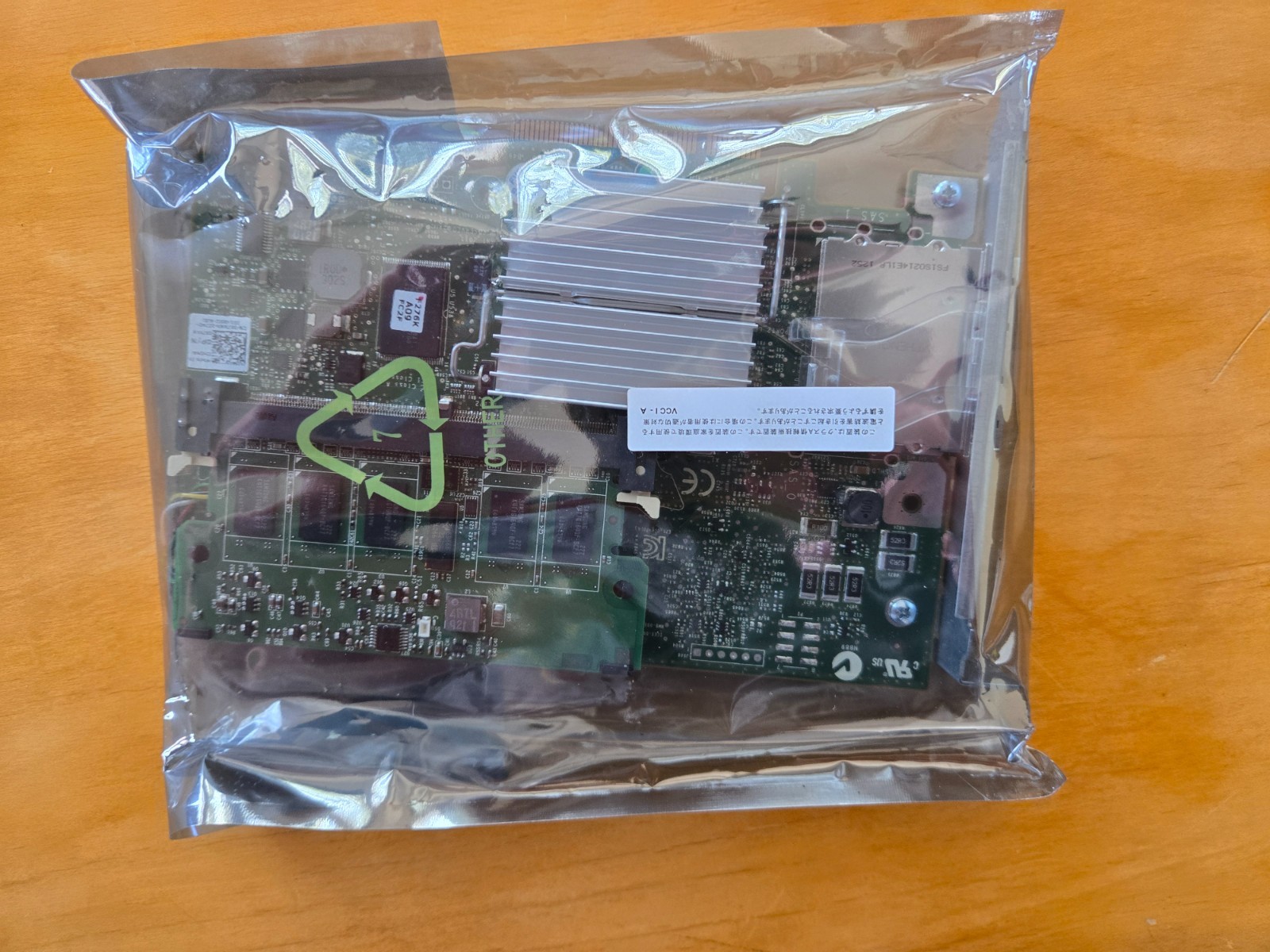 87V49 Dell PERC H800 512MB 6GB SAS RAID Controller 087V49 New Similar with D90PG