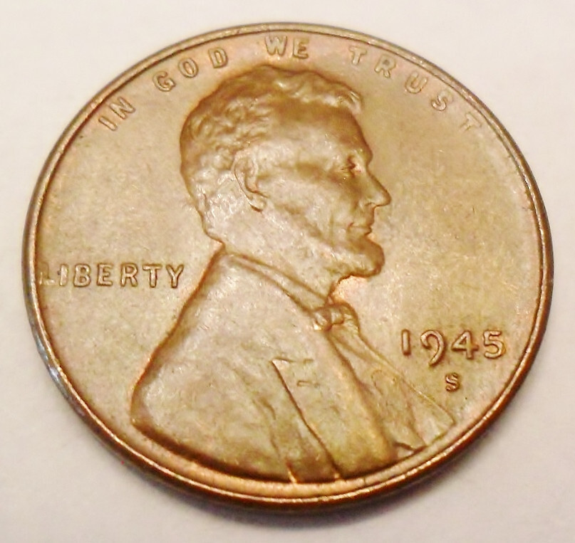 1945 S Lincoln Wheat Cent / Penny  AVE CIRCULATED  **FREE SHIPPING**