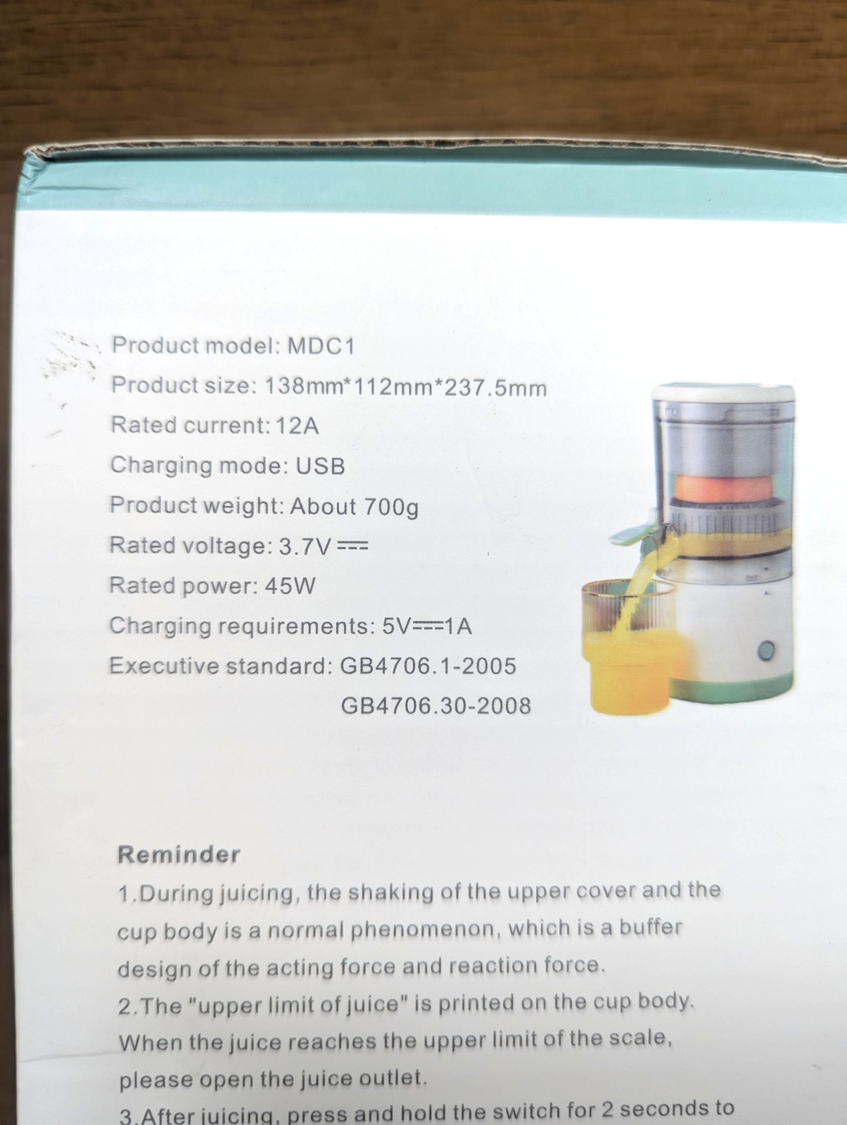 Wireless Juicer USB Rechargeable Portable Fruit Squeezer Orange Citrus Juicer