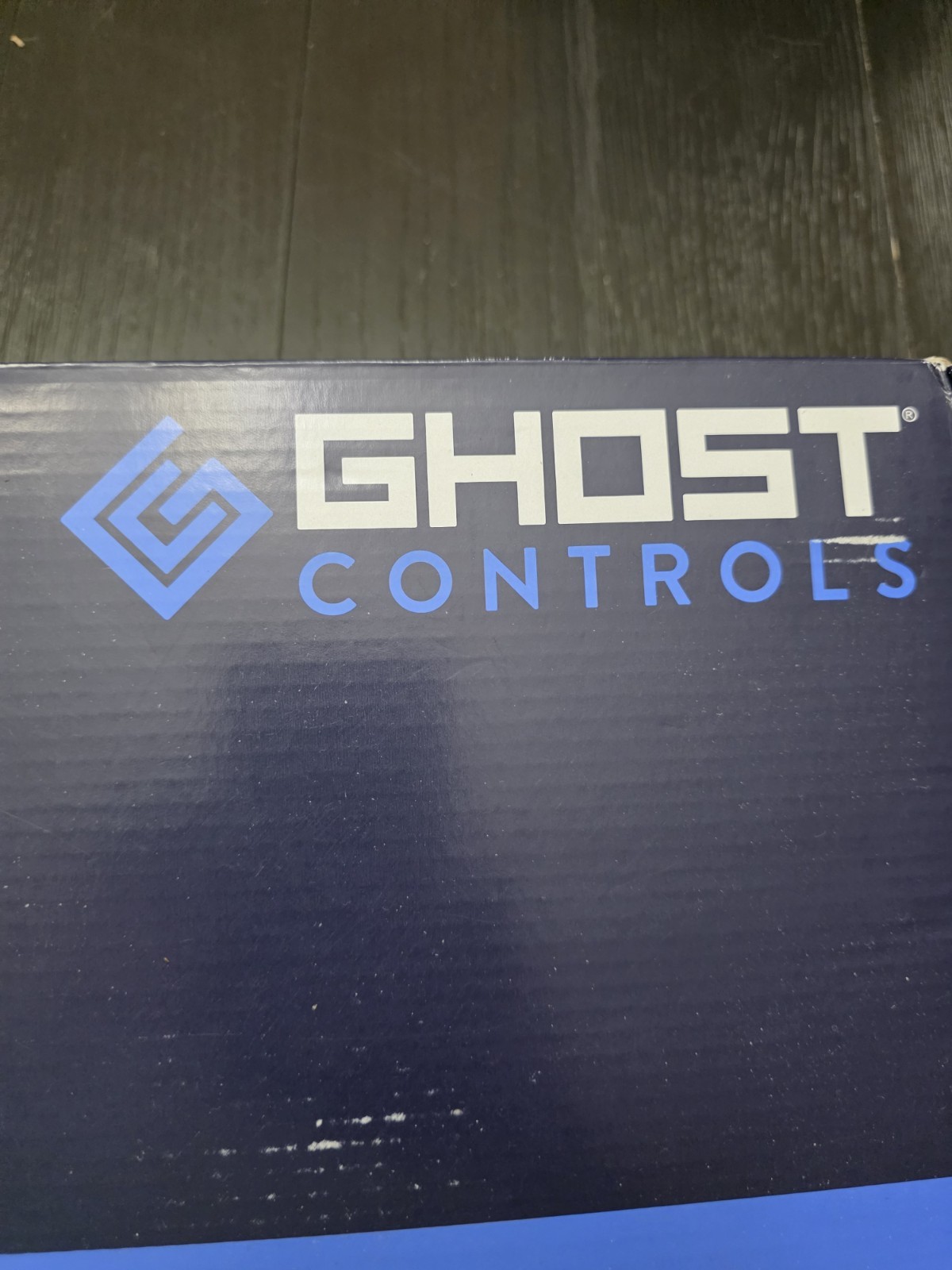 GHOST CONTROLS 10-Watt Premium Solar Panel Kit for Automatic Gate Openers