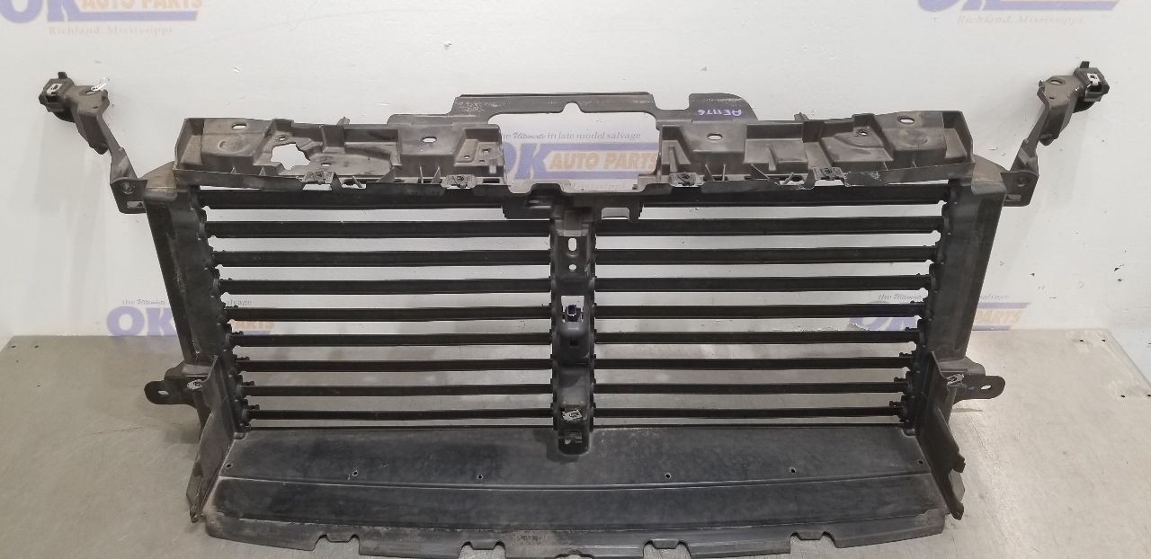 20 FORD EXPEDITON UPPER AIR SHUTTER 3.5L