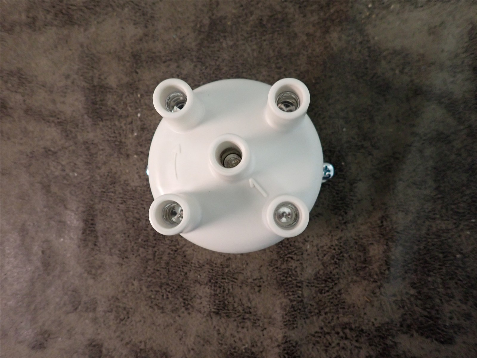 NEW WVE 5D1317 Distributor Cap (G208)