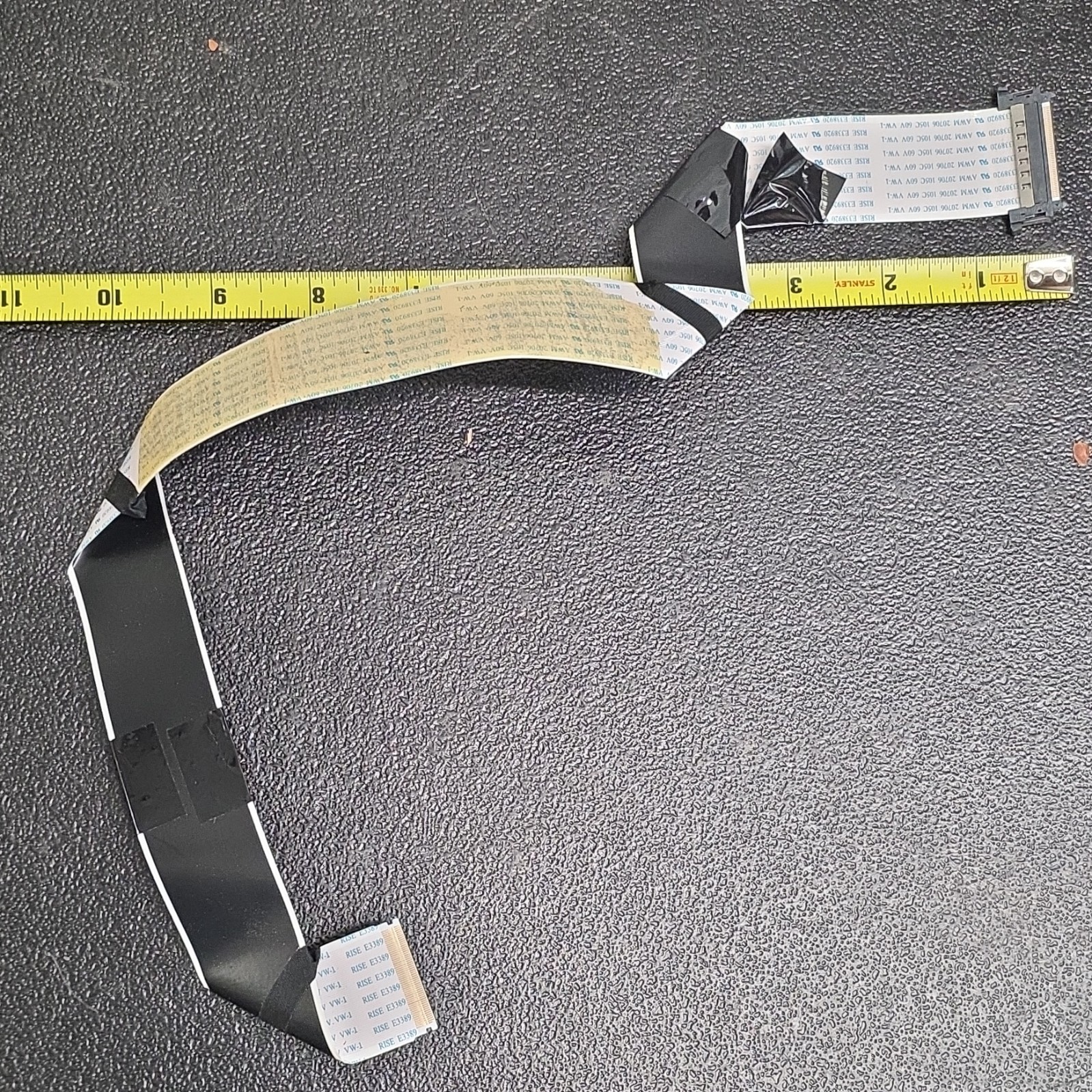 RISE AWM 20706 Flat Flex Ribbon Cable w/ Connectors 11 in E338920