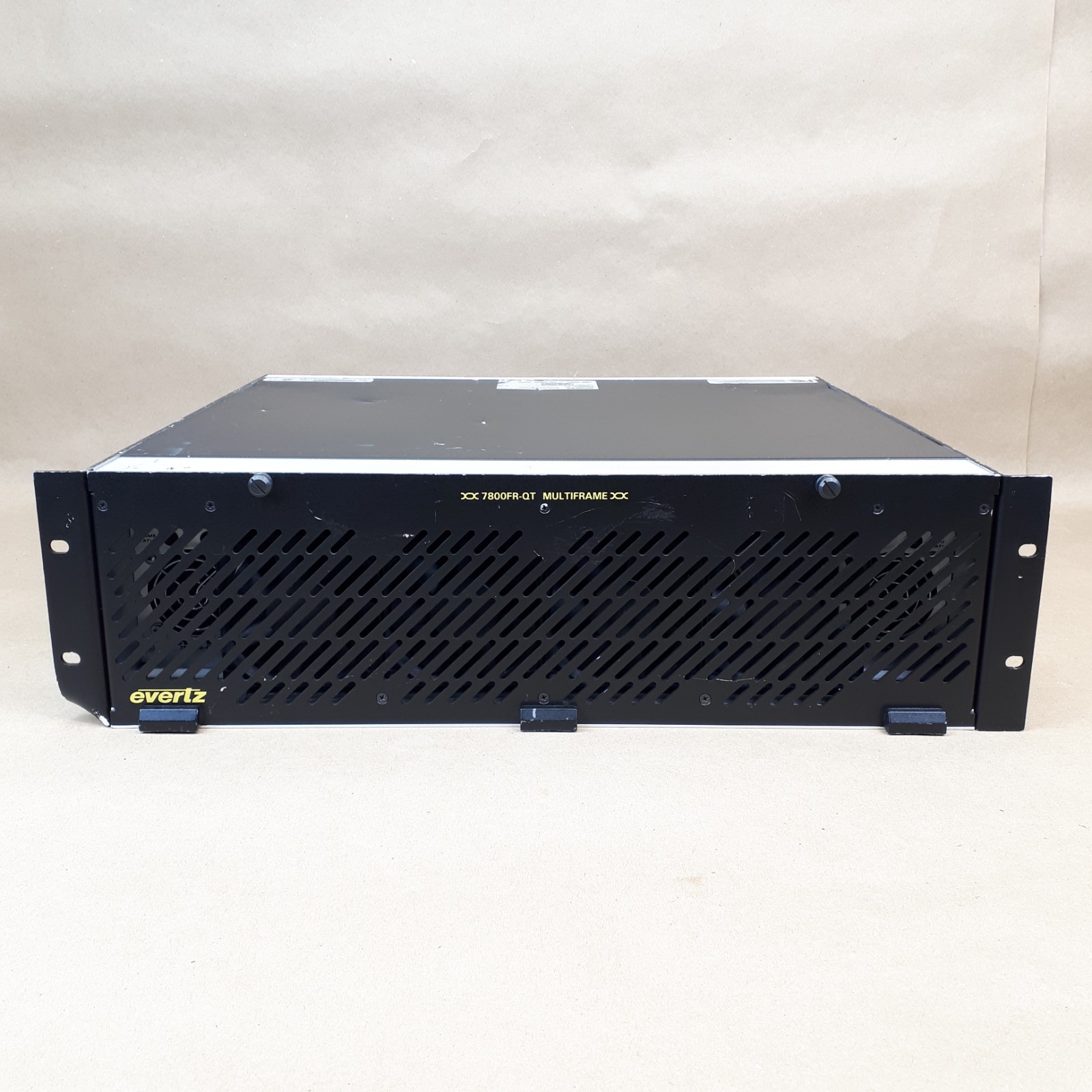 Evertz 7800FR-QT Quiet Mountable Multiframe Chassis 2 PSU, VGA W/10 Cards E6890B