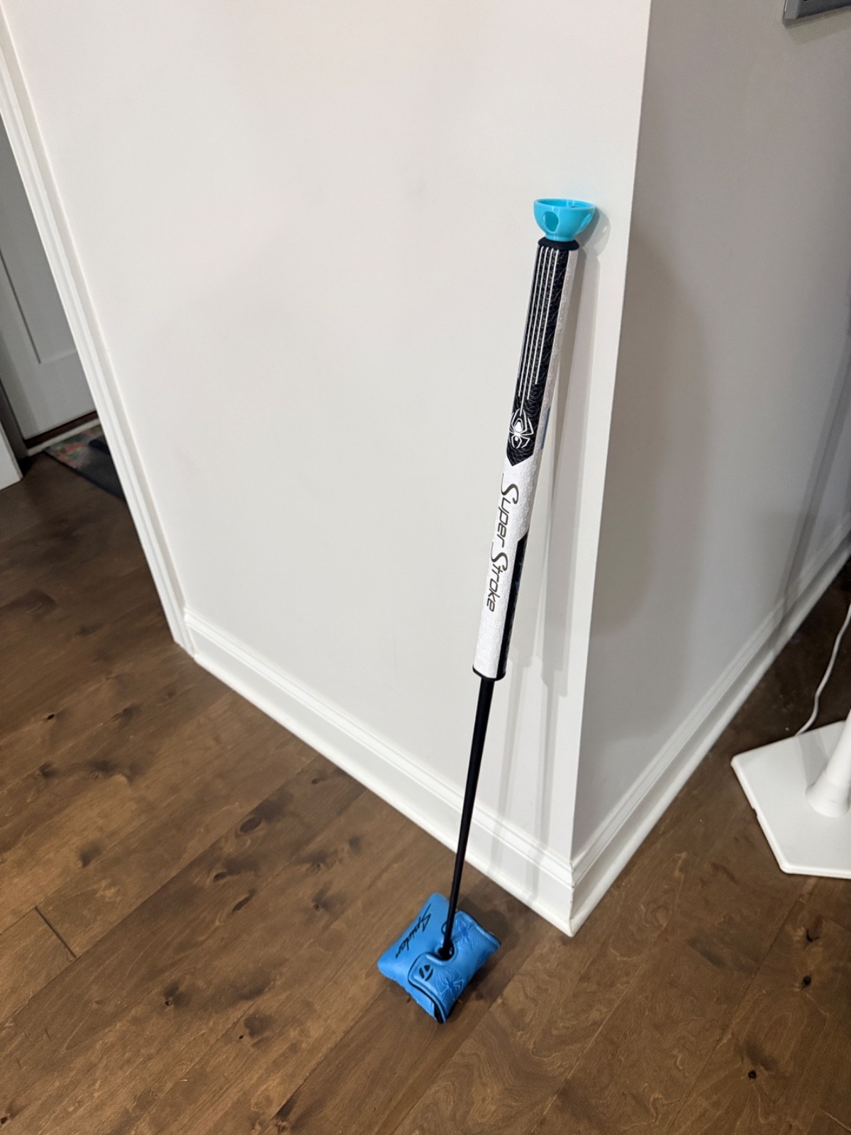 SuperStroke Putter Grip TPU/Rubber Ball Pick Up Tool