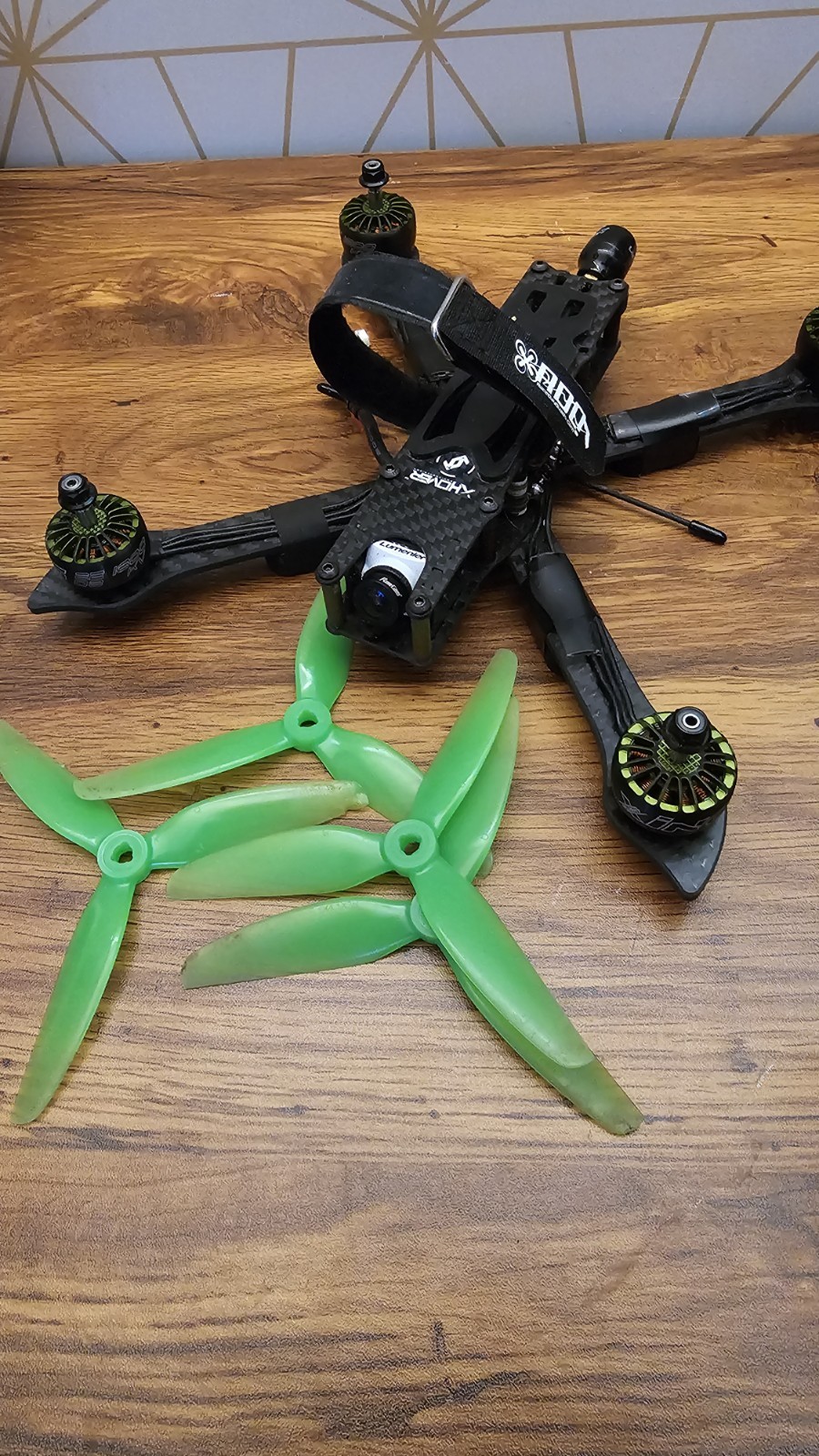 Custom Built FPV 5" Freestyle Drone (See description for parts)