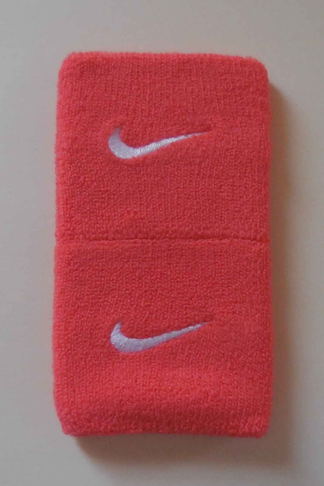 Nike Tennis Premier Wristband Magic Ember/White 1 Pair