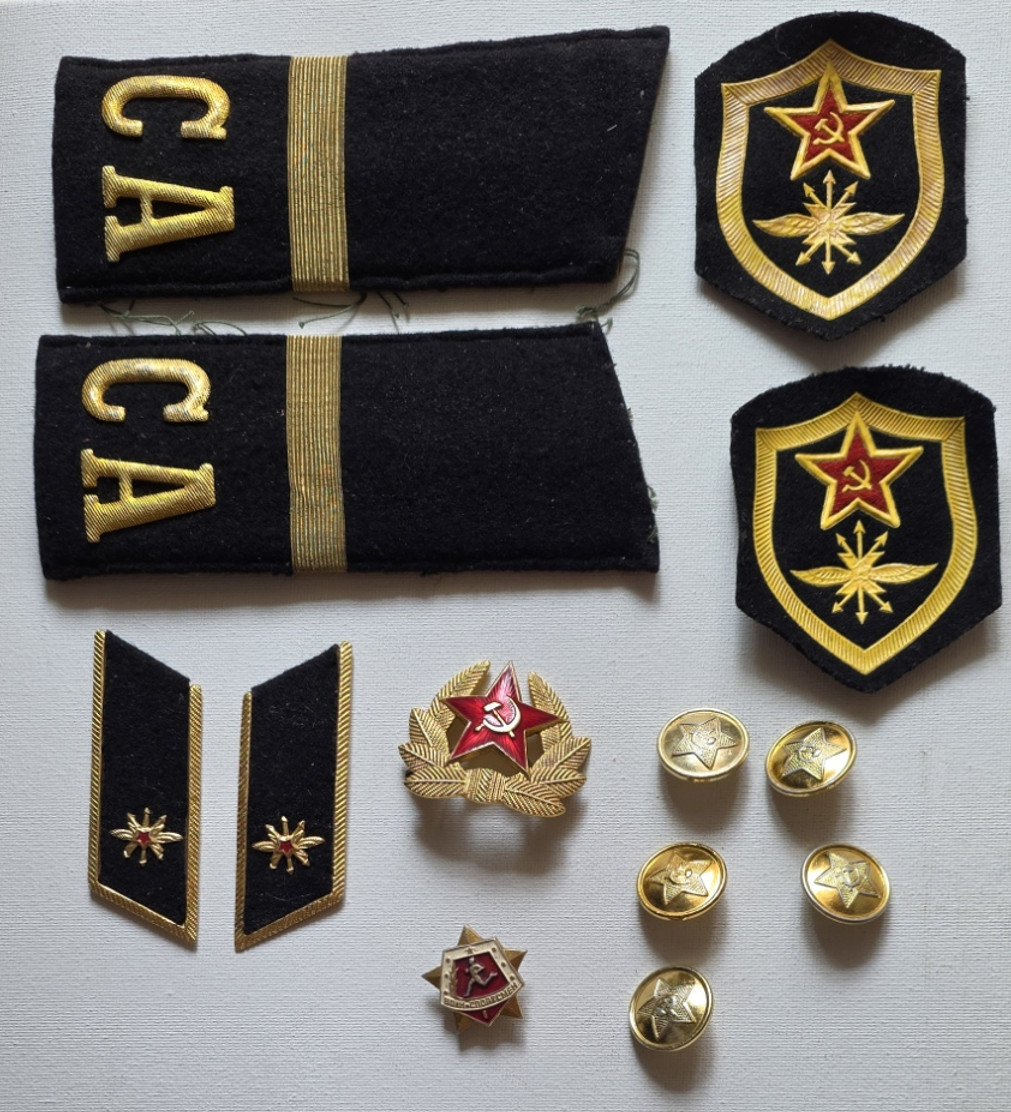 Soviet Military Insignia Lot – Shoulder Boards, Badges, Buttons – Original 1972