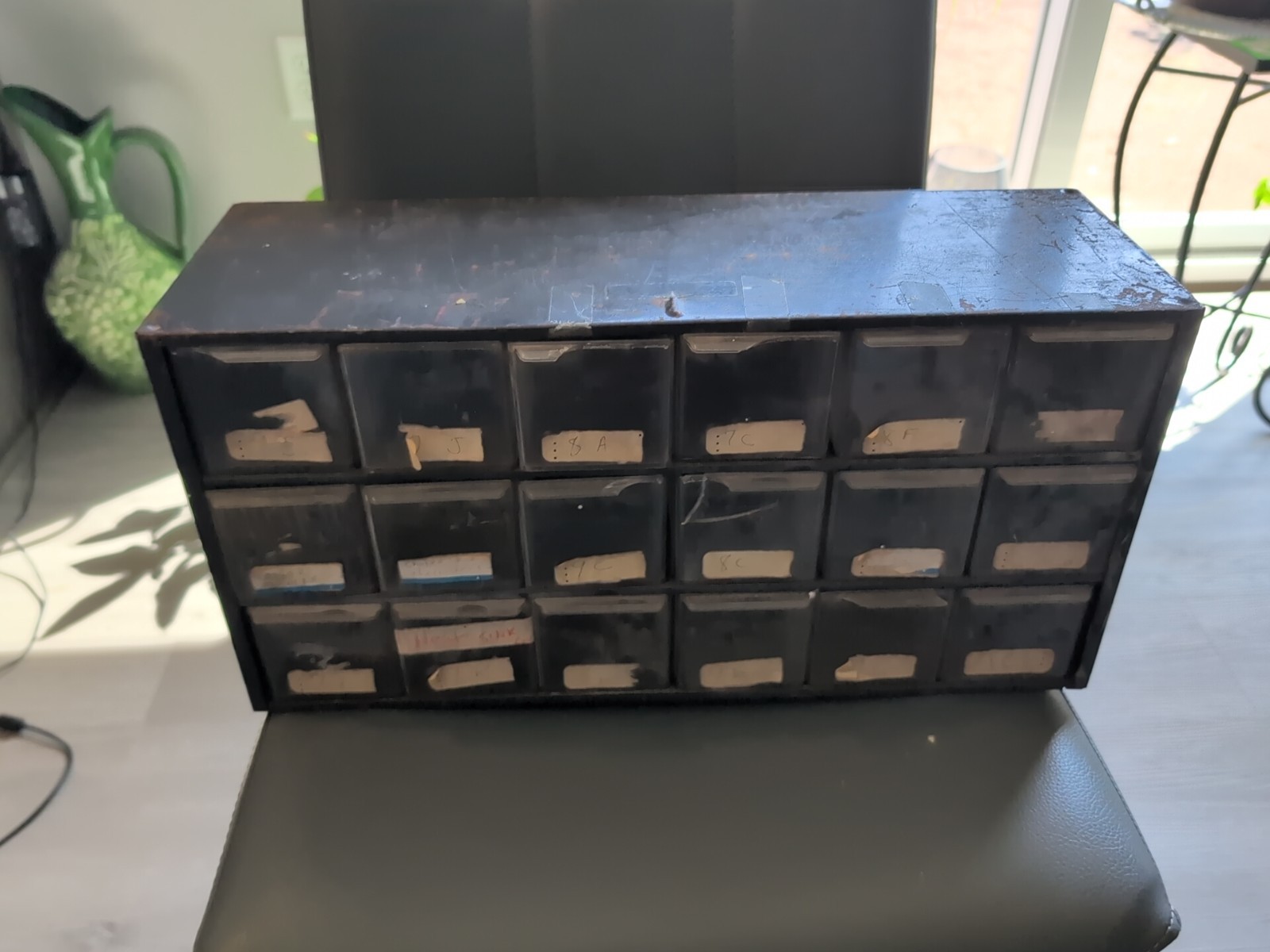 Akro-Mils 18 Drawer Plastic Parts Storage Hardware Craft Cabinet Vintage  18 9 6