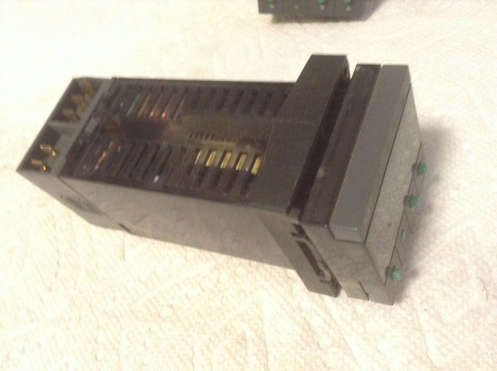 LNL 91211C Temperature Controller