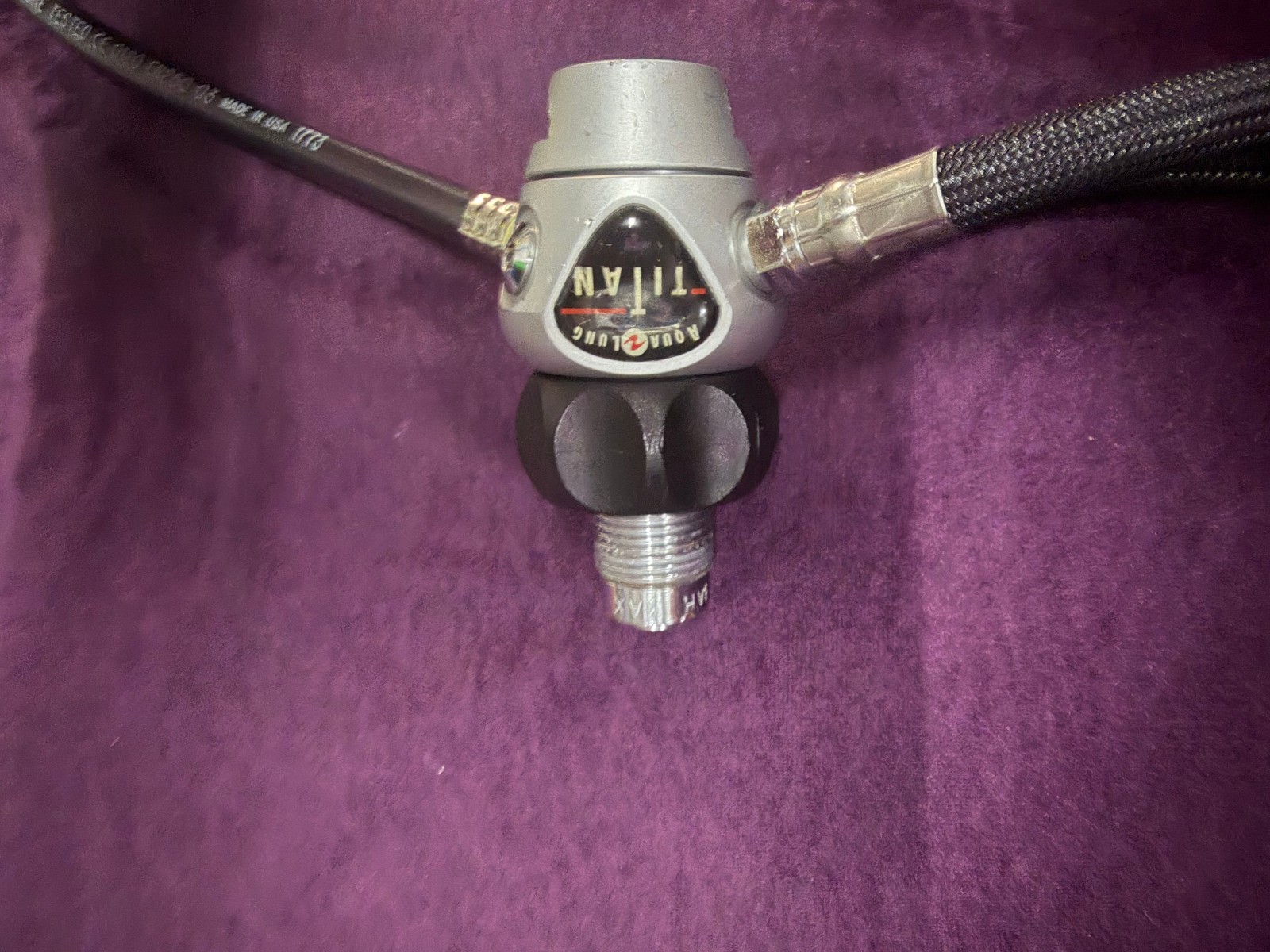 Aqualung Titan 1st and second stage octo