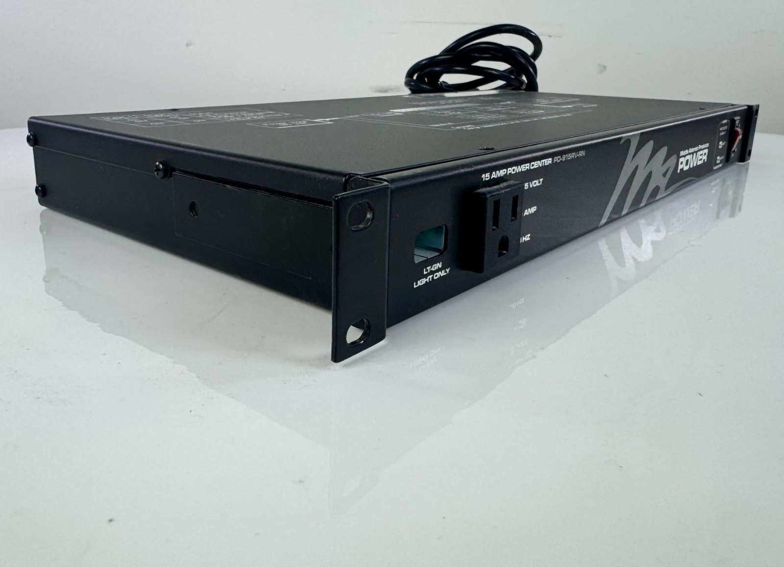 Middle Atlantic USC-6R Universal 6-Step Sequencing Controller #b