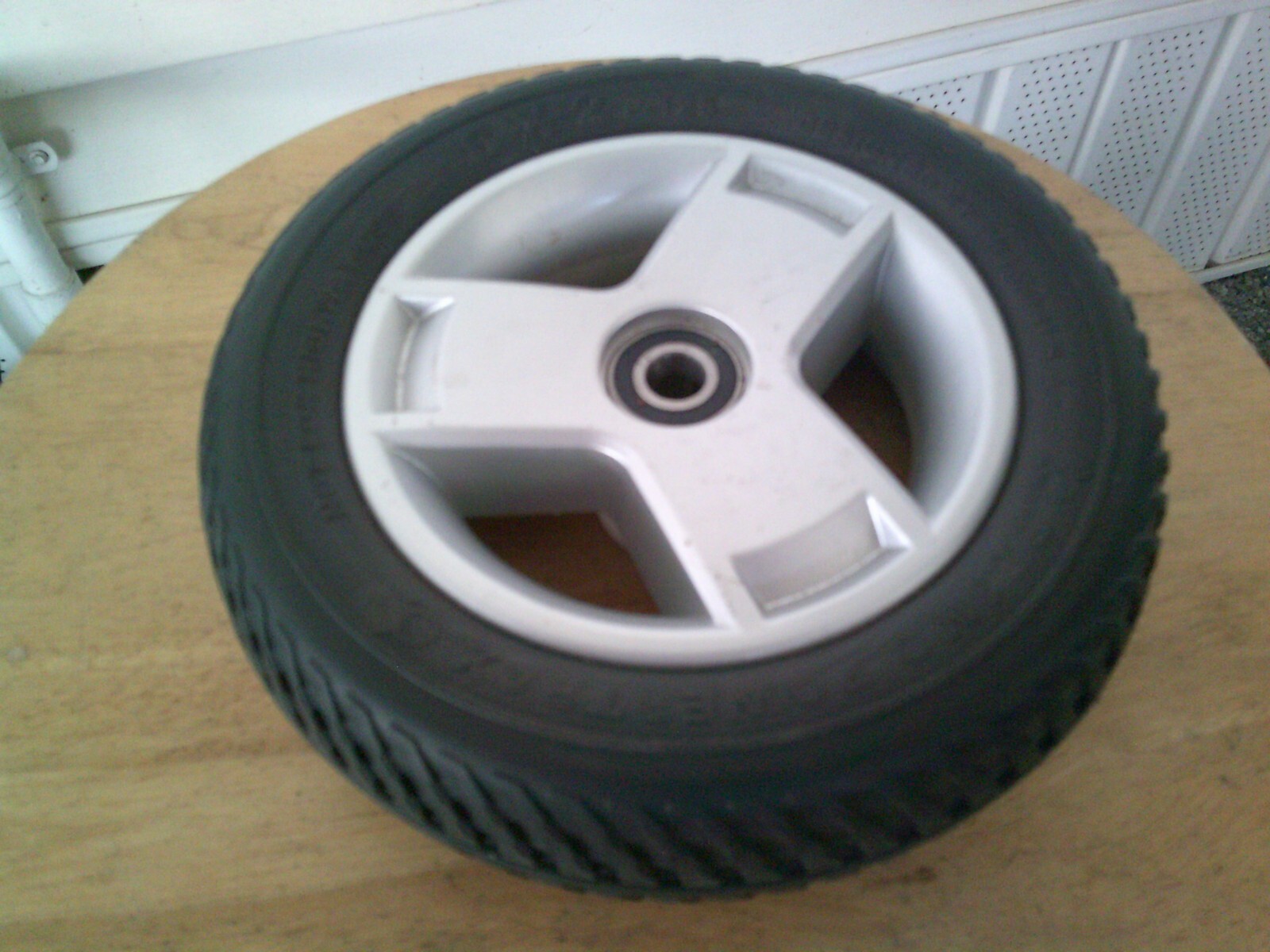 8 X 2 Front Wheel 3 Spoke w/ Bearings # 5348