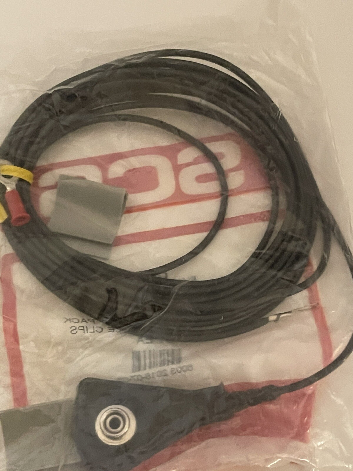 ESD Table mat accesories pack, 1 ea 3048 & 2 ea cable clips