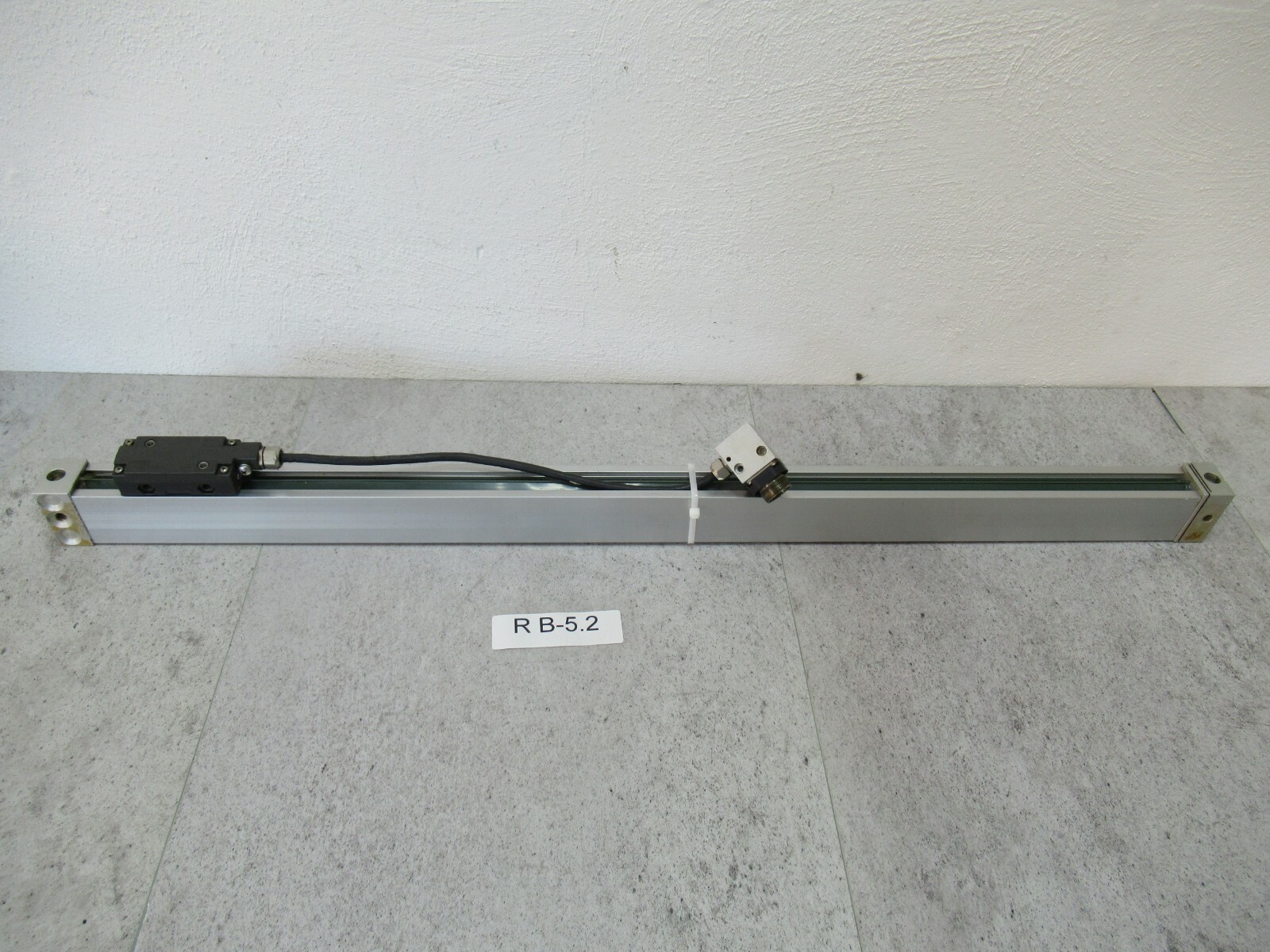 Heidenhain LS 703 ML 720 mm Length Measuring Device 720 mm Measuring Length