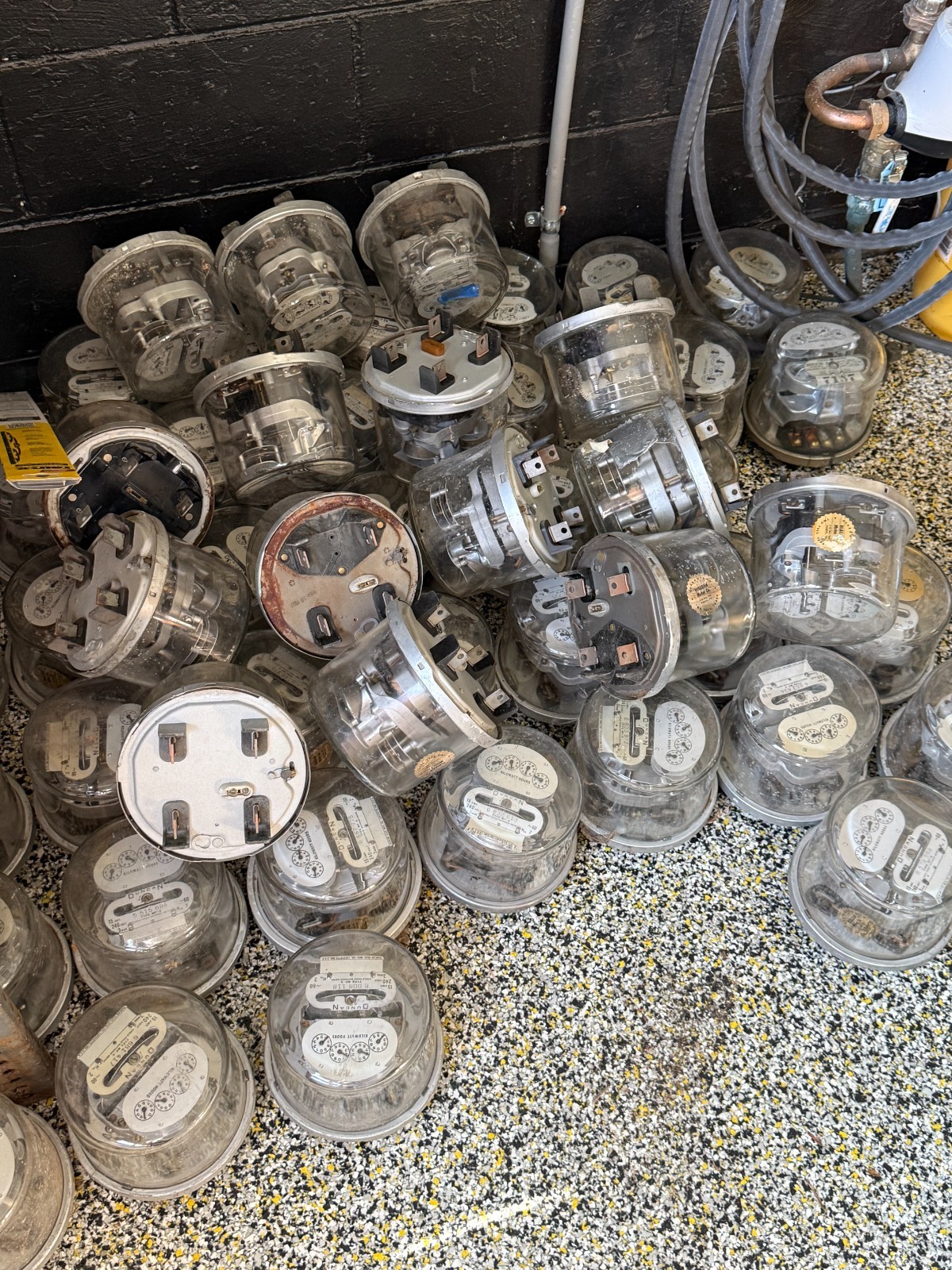 Electrical Meter.  15 AMP 240 Volt 3 Wire