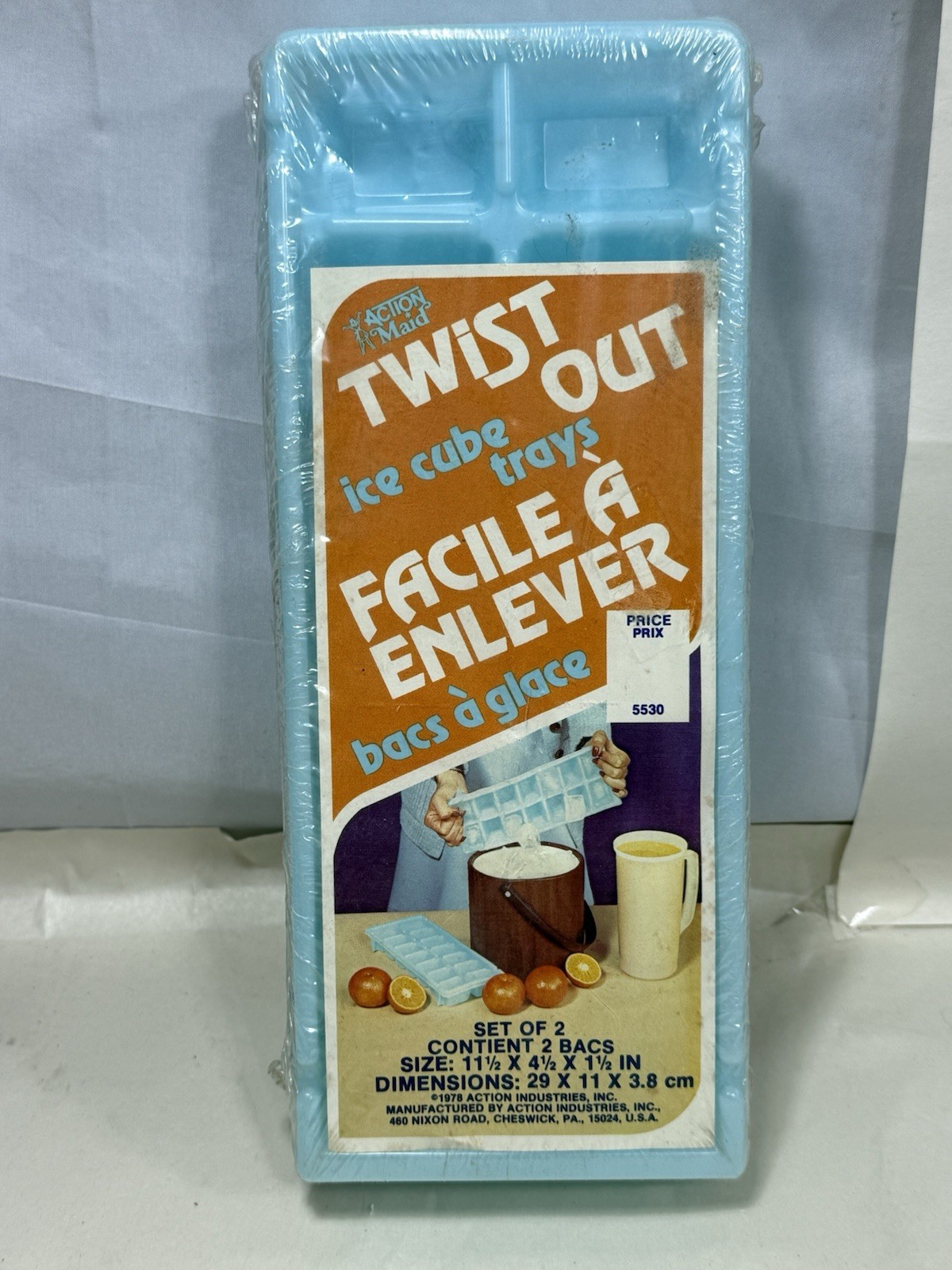Vintage 1978 Action Maid Twist Out Light Blue Ice Cube Trays Sealed