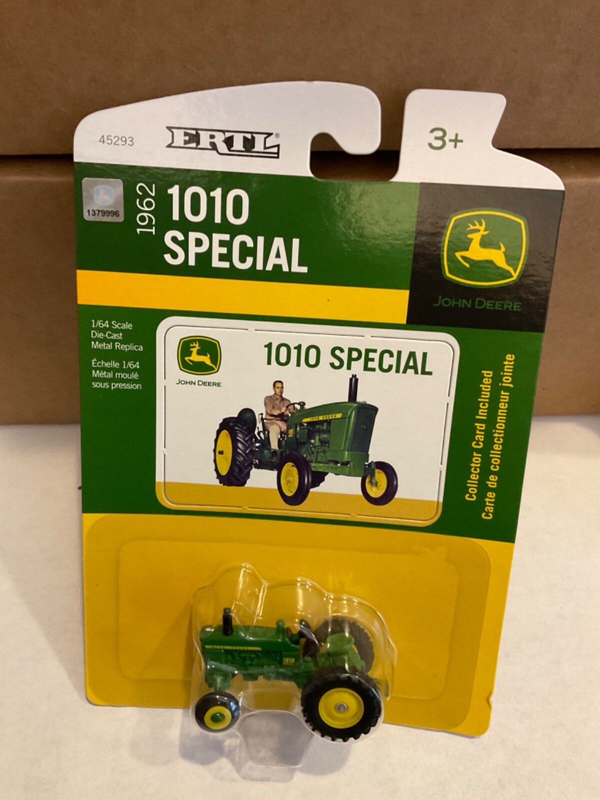 ERTL 1:64 JOHN DEERE  1962   1010 Special   Tractor