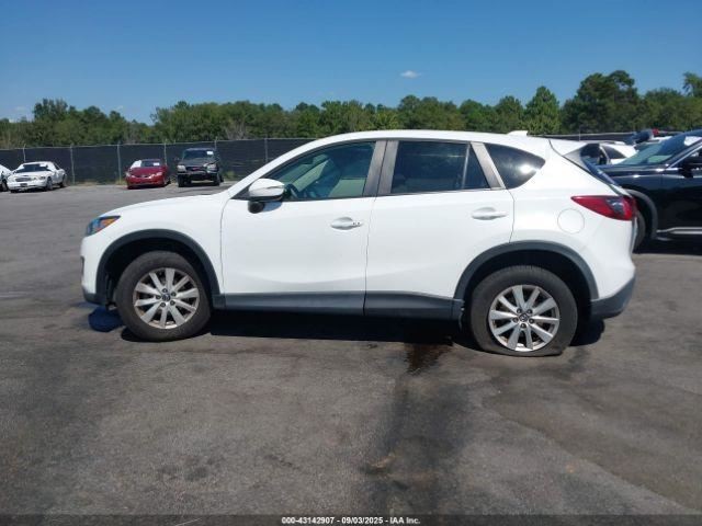 CX-5 2015 Glove Box 4890308