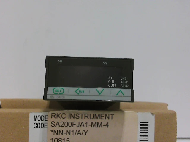 RKC Instrument SA200FJA1-MM-4 Temperature/Process Controller.Condition:New In Bo
