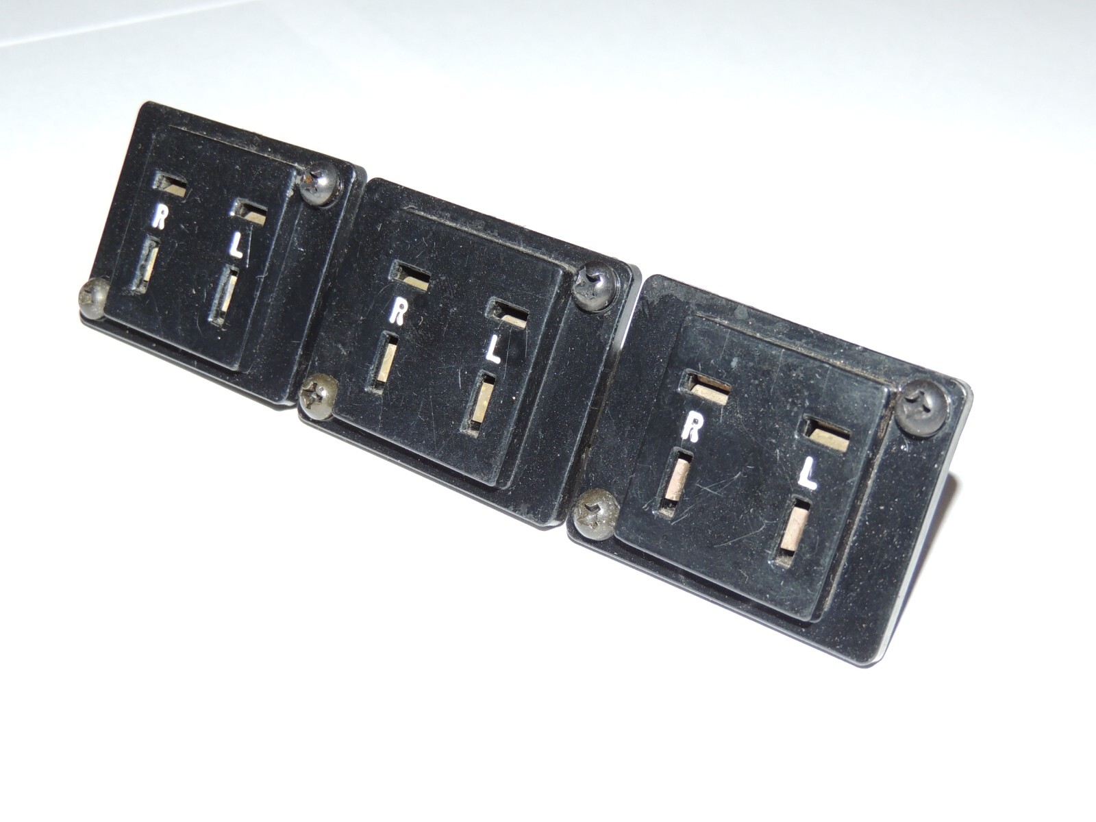 Pioneer SX-727 SX-828 SX-626   Speaker Output Socket (FULL ASSEMBLY.)   K72-028