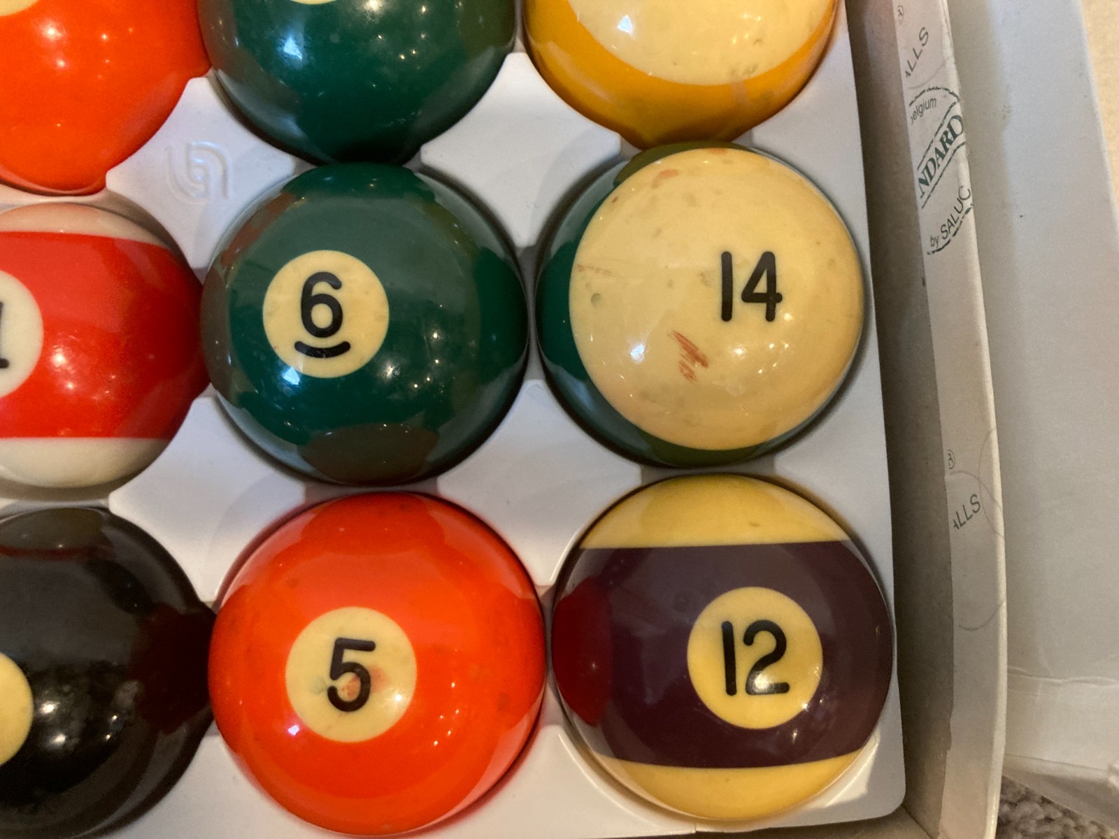 Vintage Aramith Belgian Billiard Pool Balls Standard 2.25" Full Set