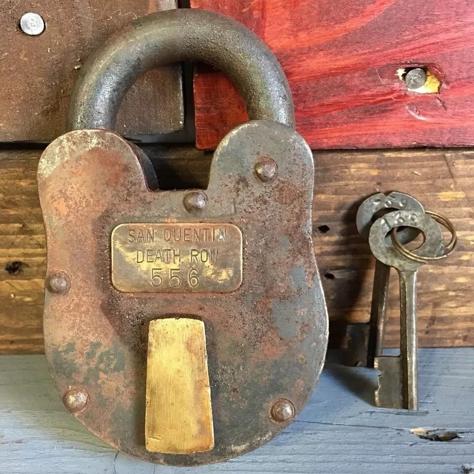 Lock San Quentin Death Row Padlock Cast Iron Working Lock & Keys Antique Finish