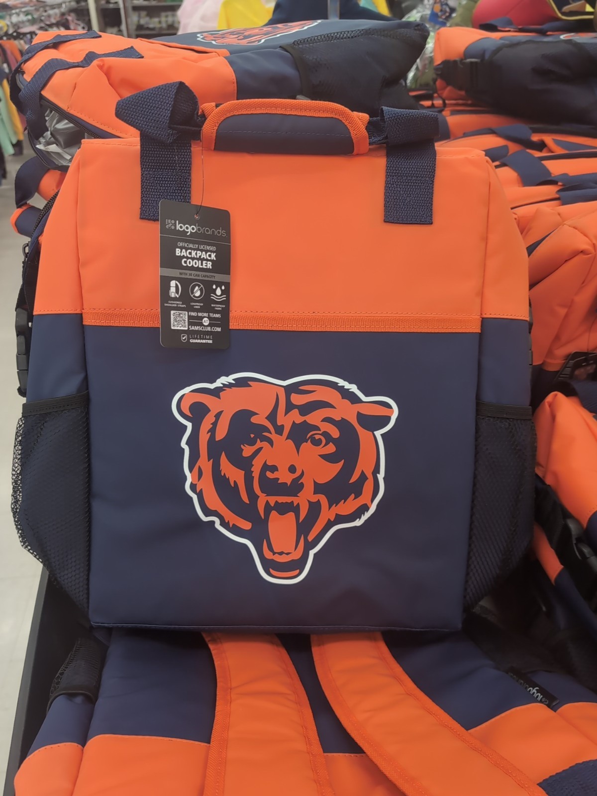 CHICAGO BEARS NFL Soft Sided Insulated 30-Can Backpack Cooler Bag Tailgate