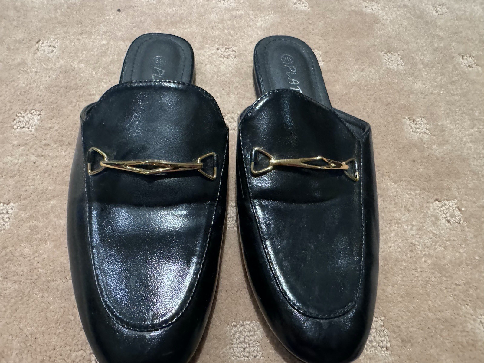 LADIES BLACK SLIDES  SIZE 38  GOOD CONDITION
