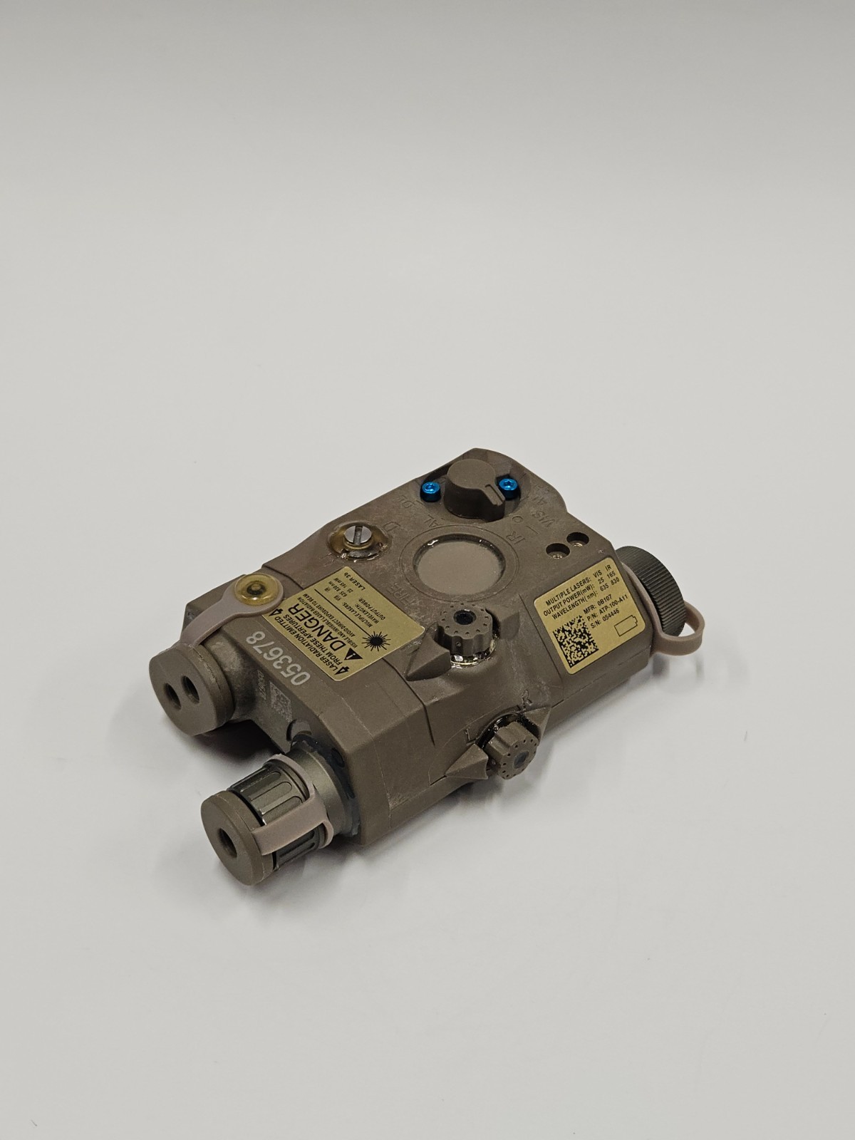 DLD-EG PEQ15/LA-5 Red VIS/IR VCSEL Illumination Waterproof Version - Holds .308