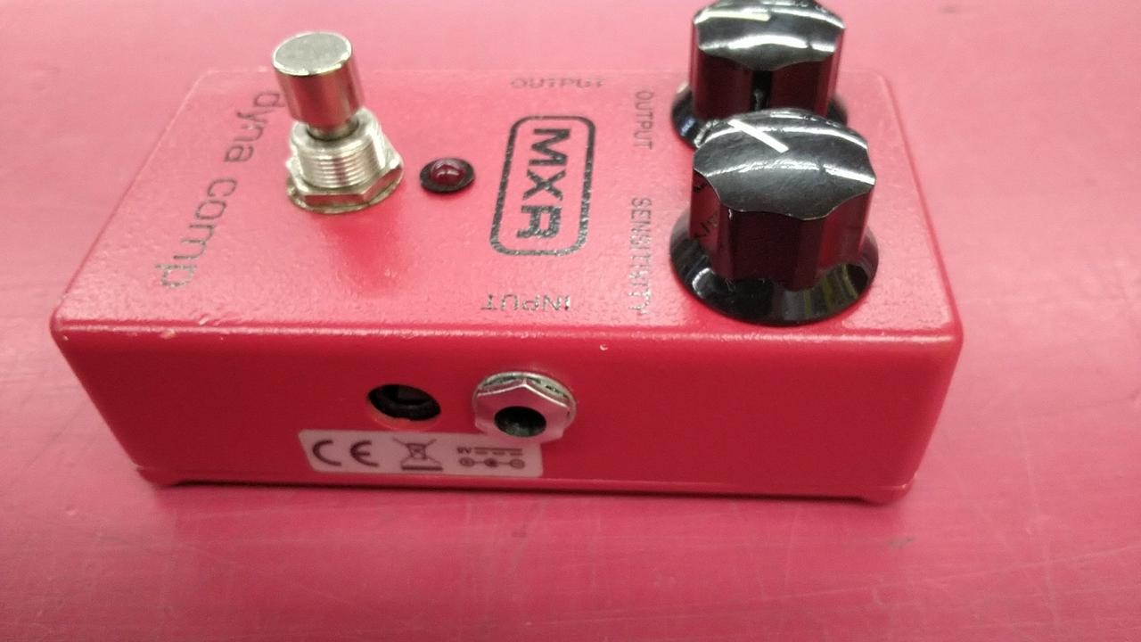 MXR M-102 Dyna Comp Compressor Guitar Effect Pedal