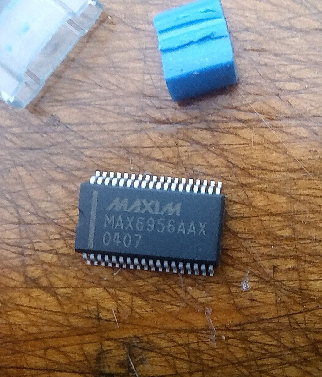2X MAX6956AAX IC LED Driver 36-SSOP