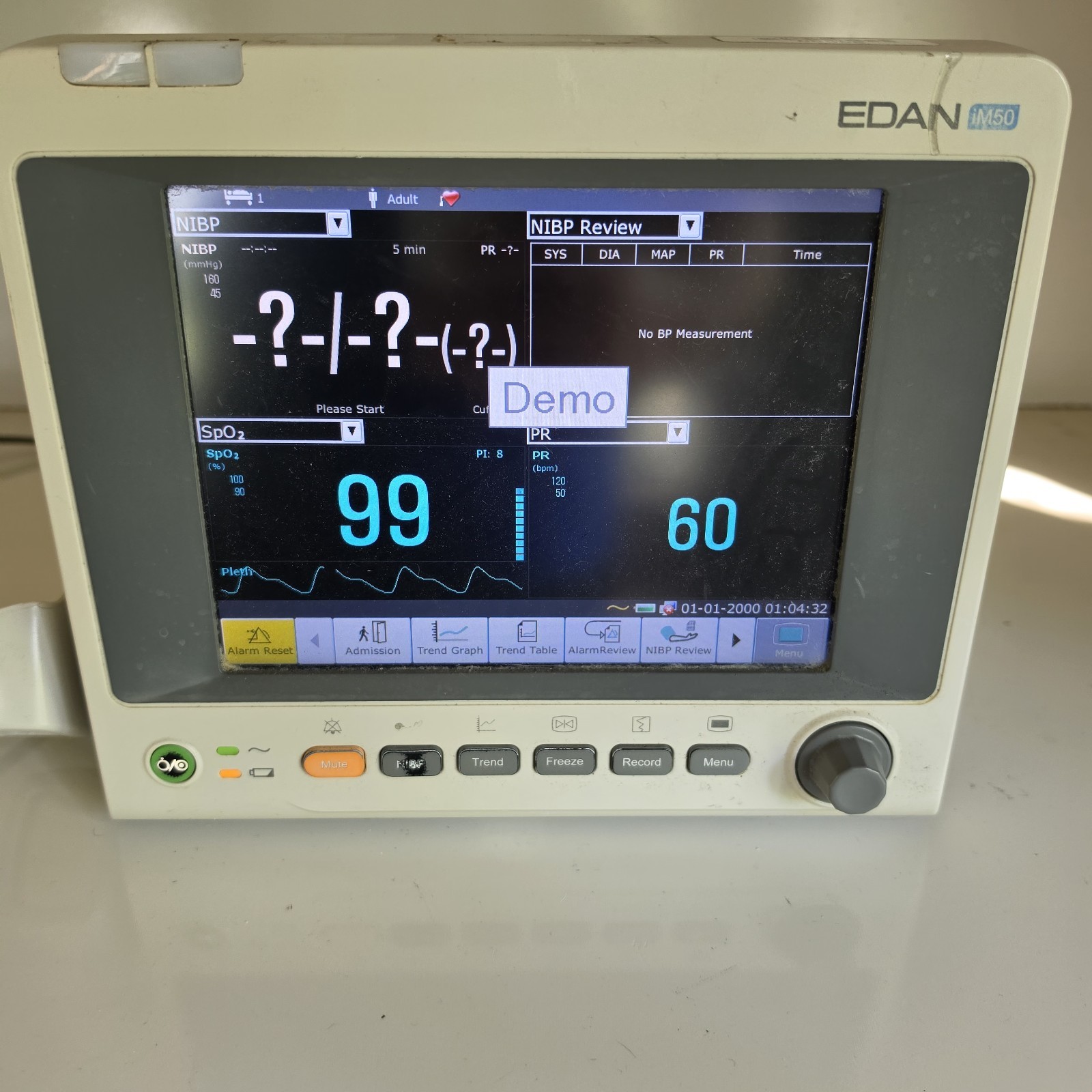 EDAN IM50 8.4" Color TFT LCD Multiparameter Monitor