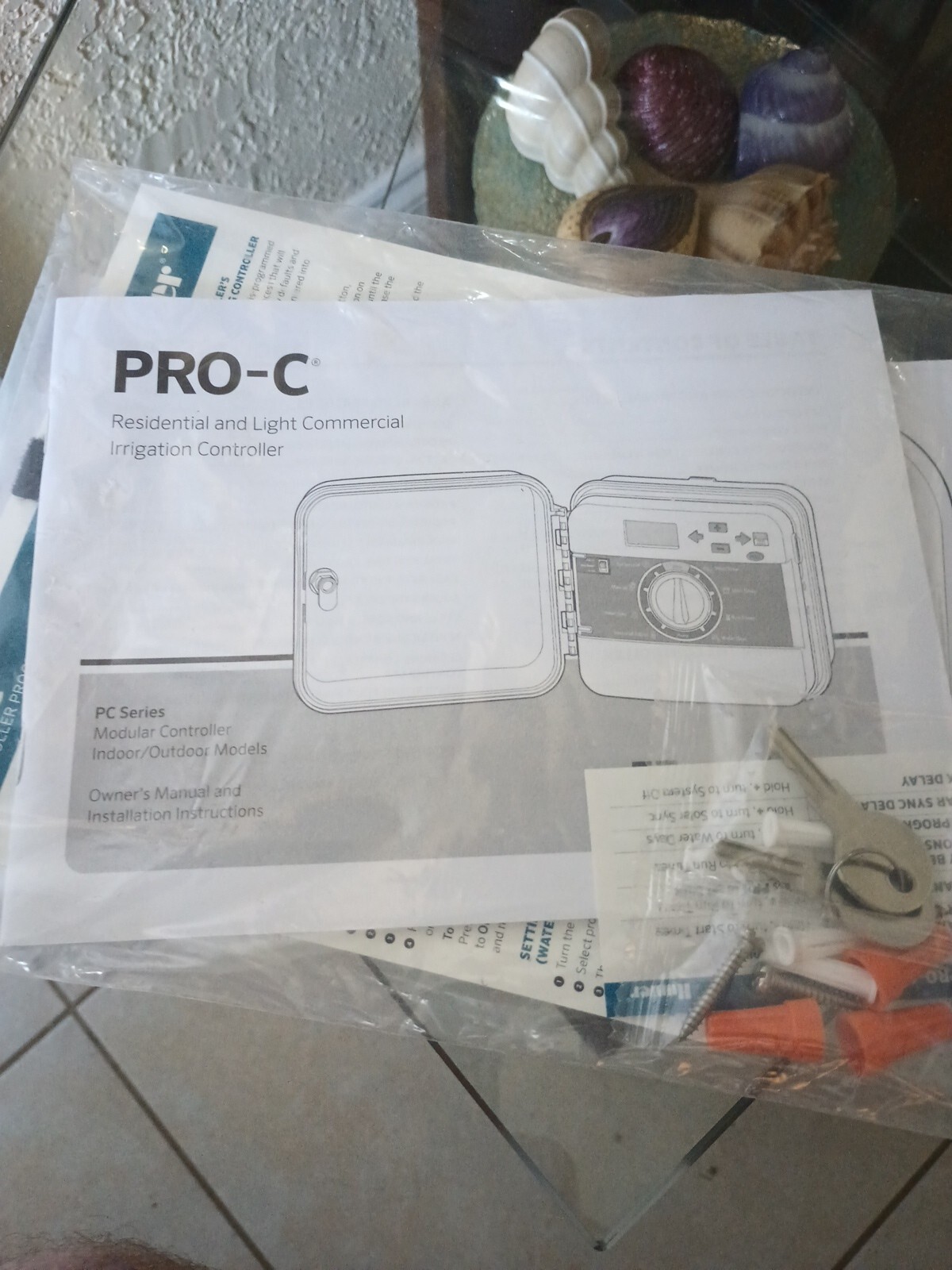 Hunter PRO-C Owner's Manual And Installation Template Hardware & Keys