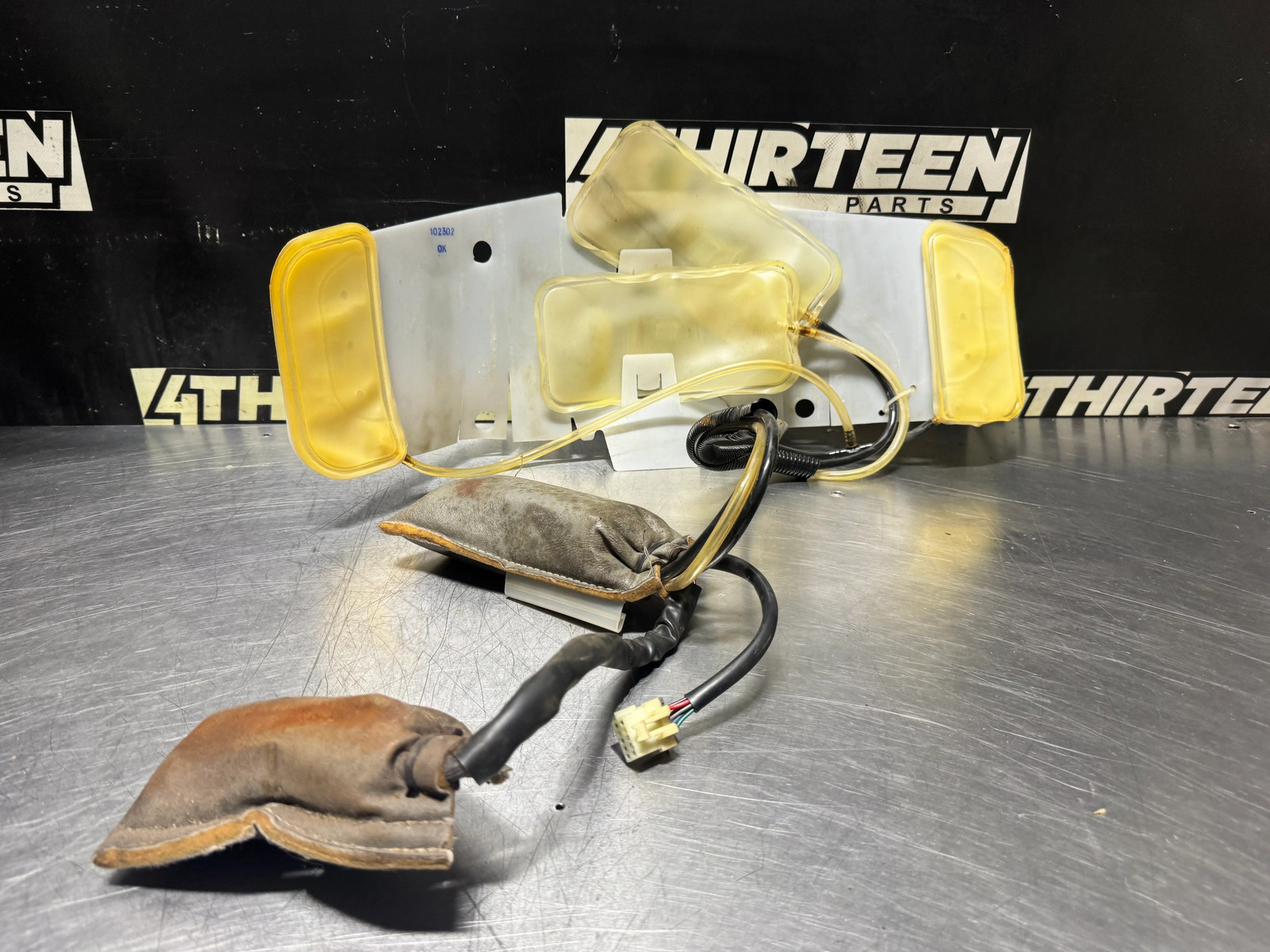 97-04 C5 CORVETTE SPORT SEAT LUMBAR PUMP MOTOR BLADDER OEM #N493