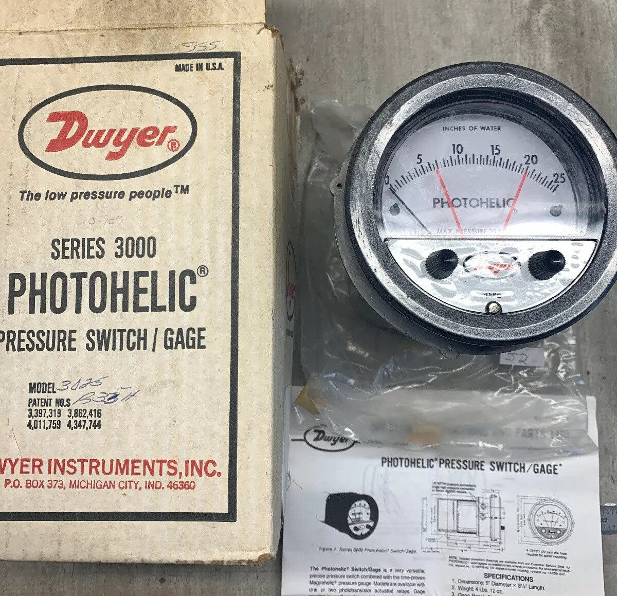 NEW! DWYER 3025 Photohelic Pressure Switch/Gauge_WARRANTY_FAST SHIPPING!