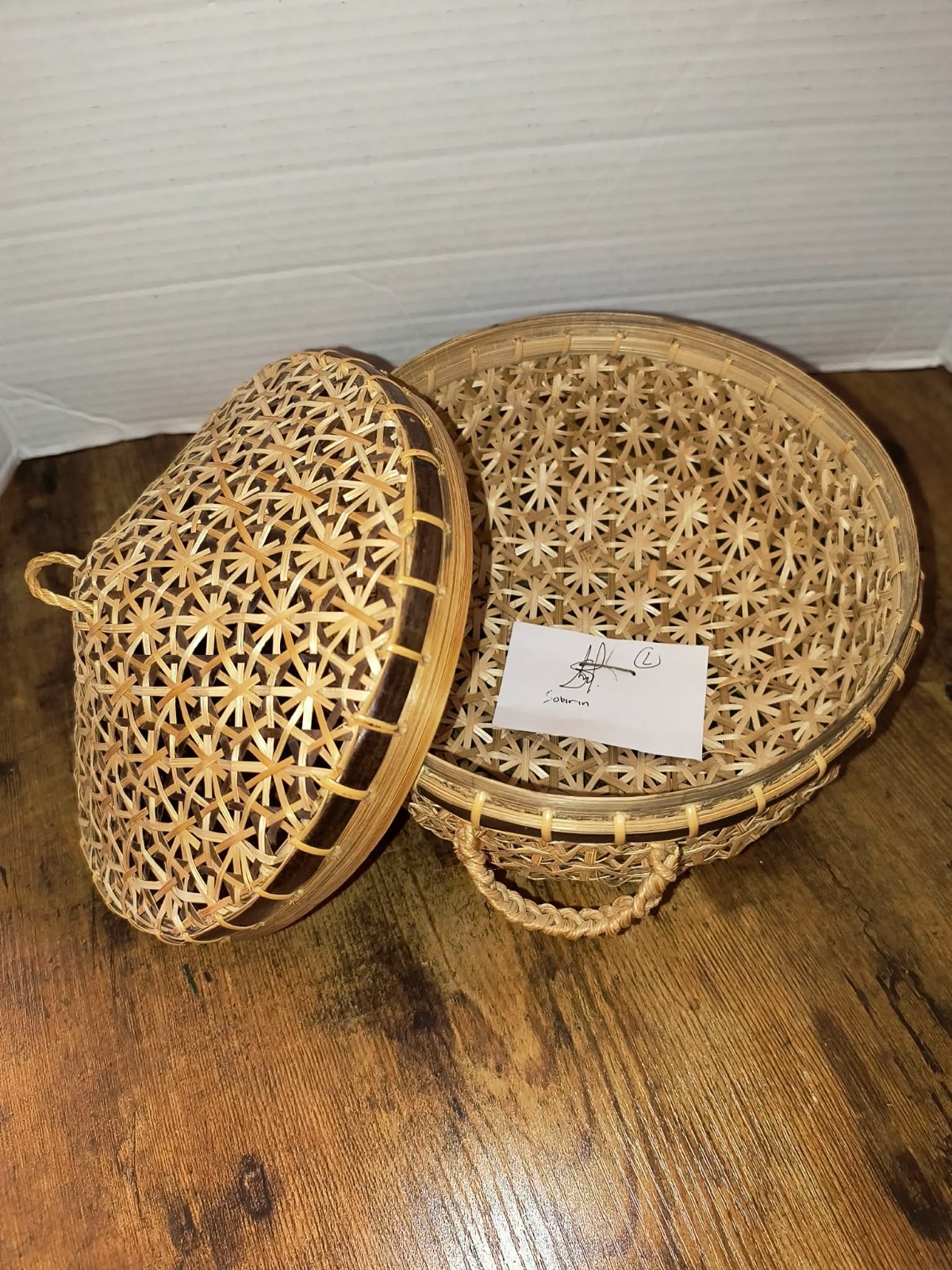 ANNE ROANE HENNESSY BASKET & DOMED LID -7" X 8"   NEW