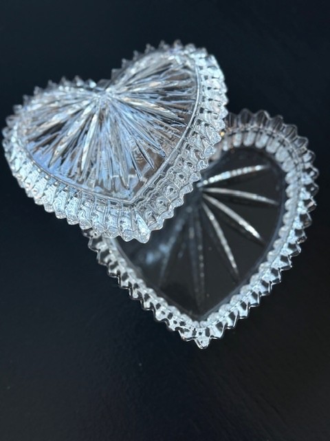 Crystal Heart Shaped Trinket Box / Ring Holder